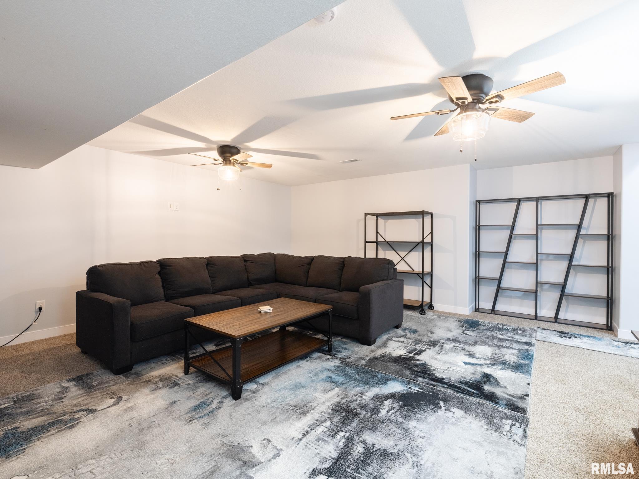 1209 DORCHESTER Court