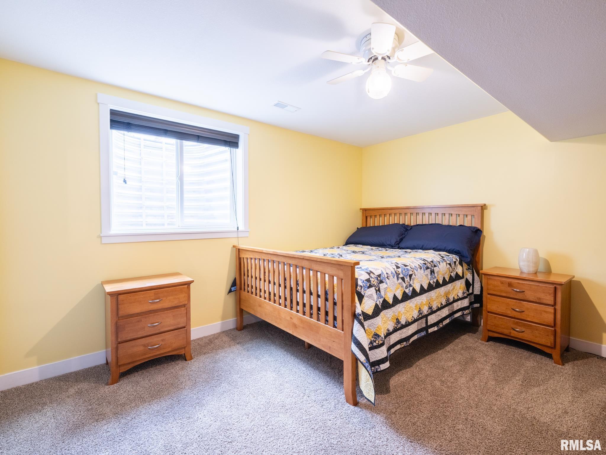 1209 DORCHESTER Court