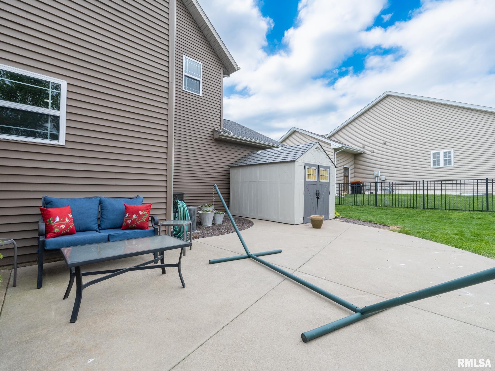 1209 DORCHESTER Court