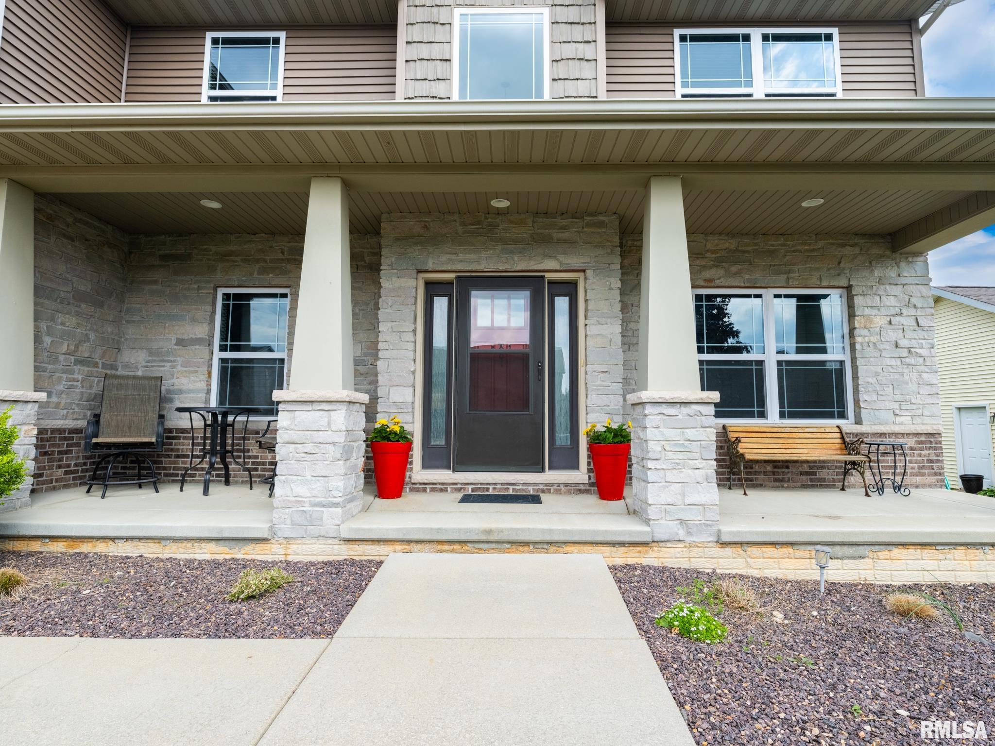 1209 DORCHESTER Court