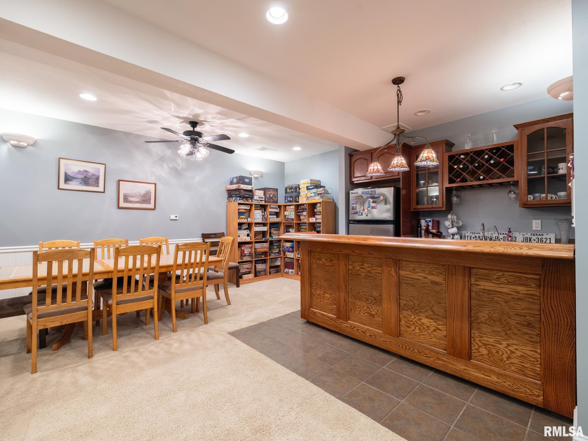 5800 W EAGLECREEK Drive