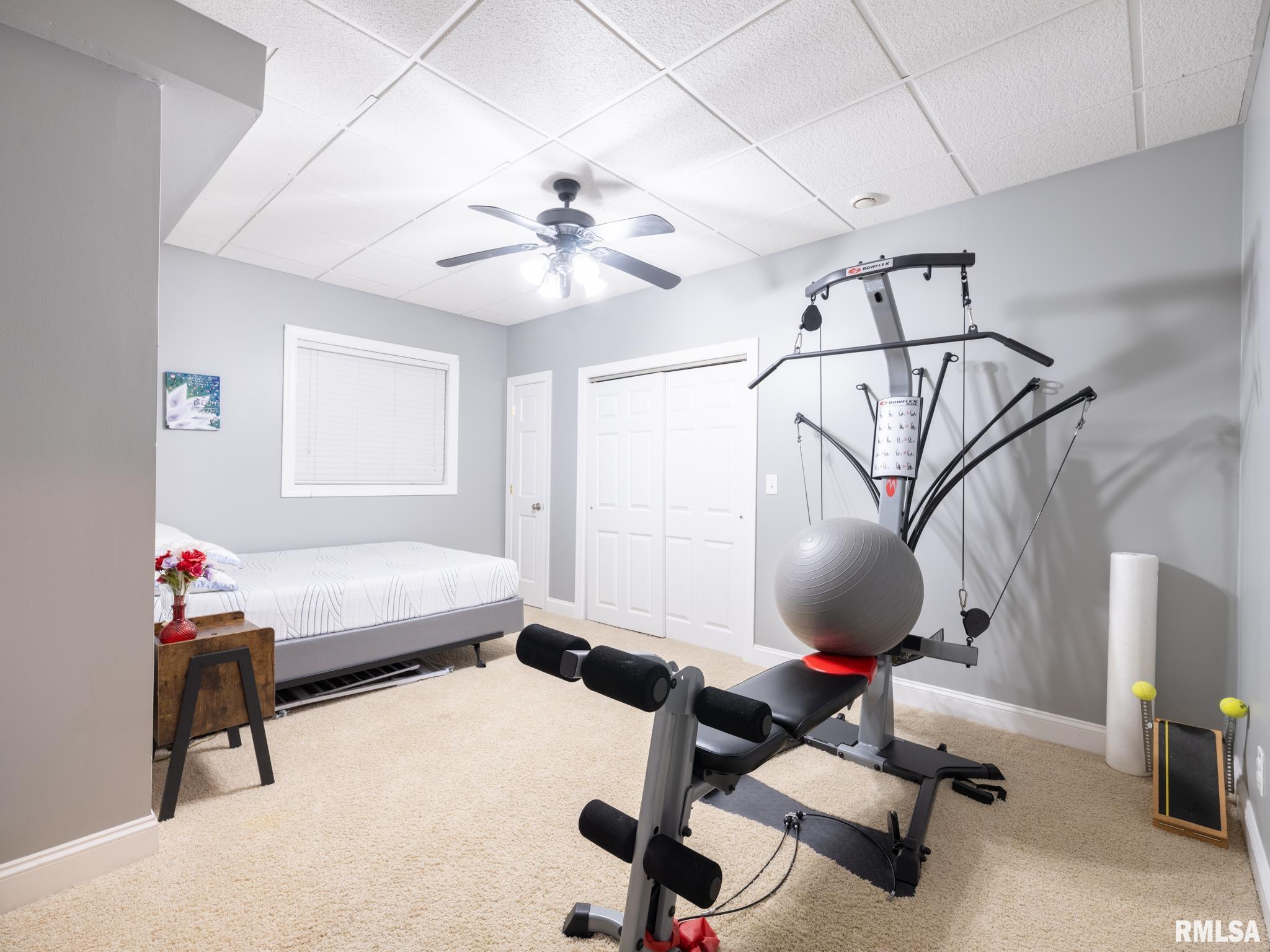 5800 W EAGLECREEK Drive