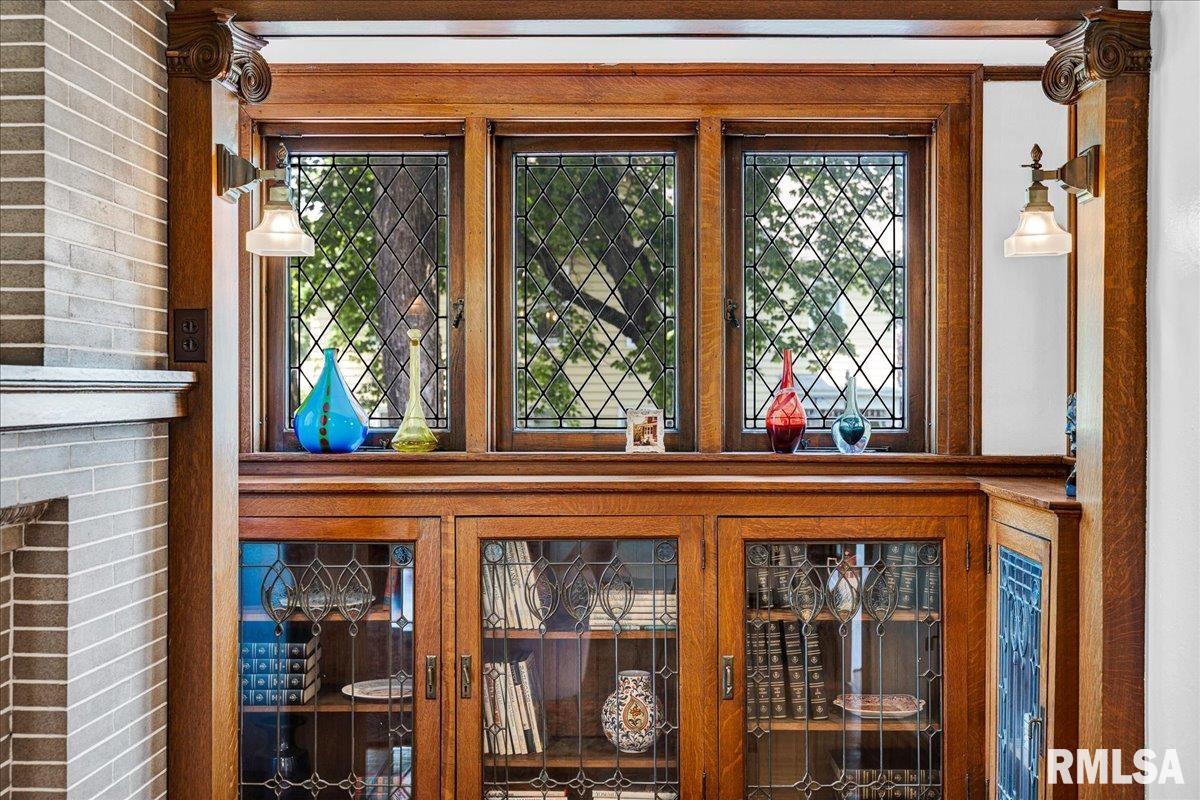 801 WASHINGTON Street