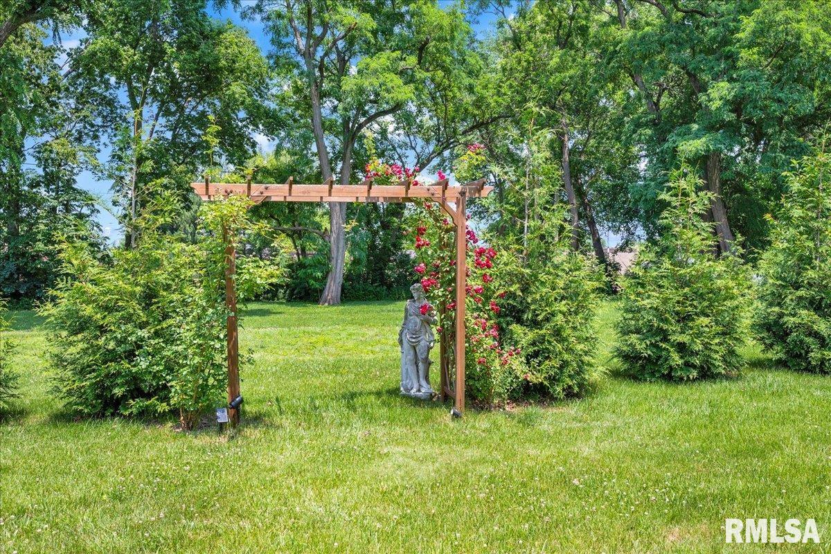 801 WASHINGTON Street