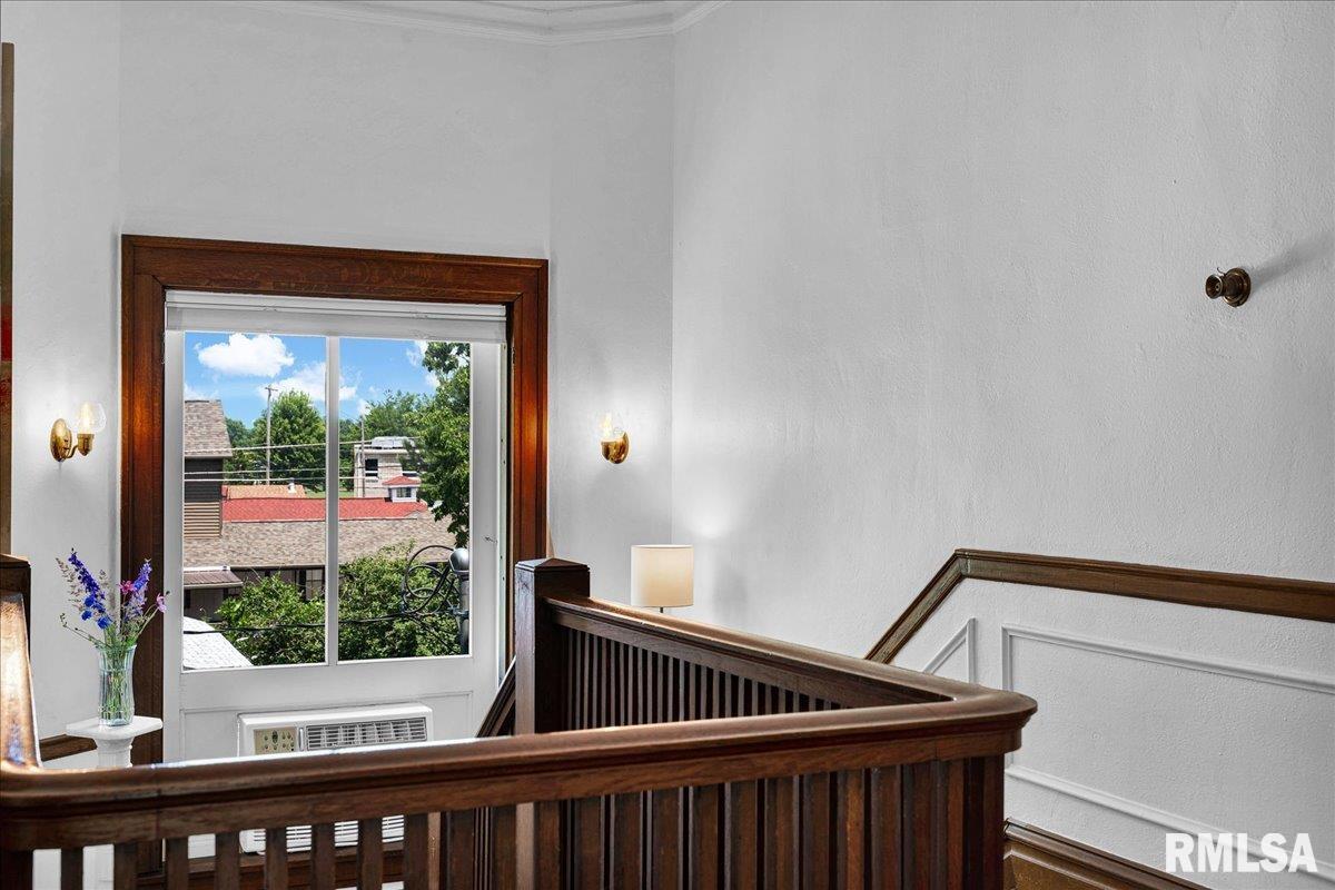 801 WASHINGTON Street