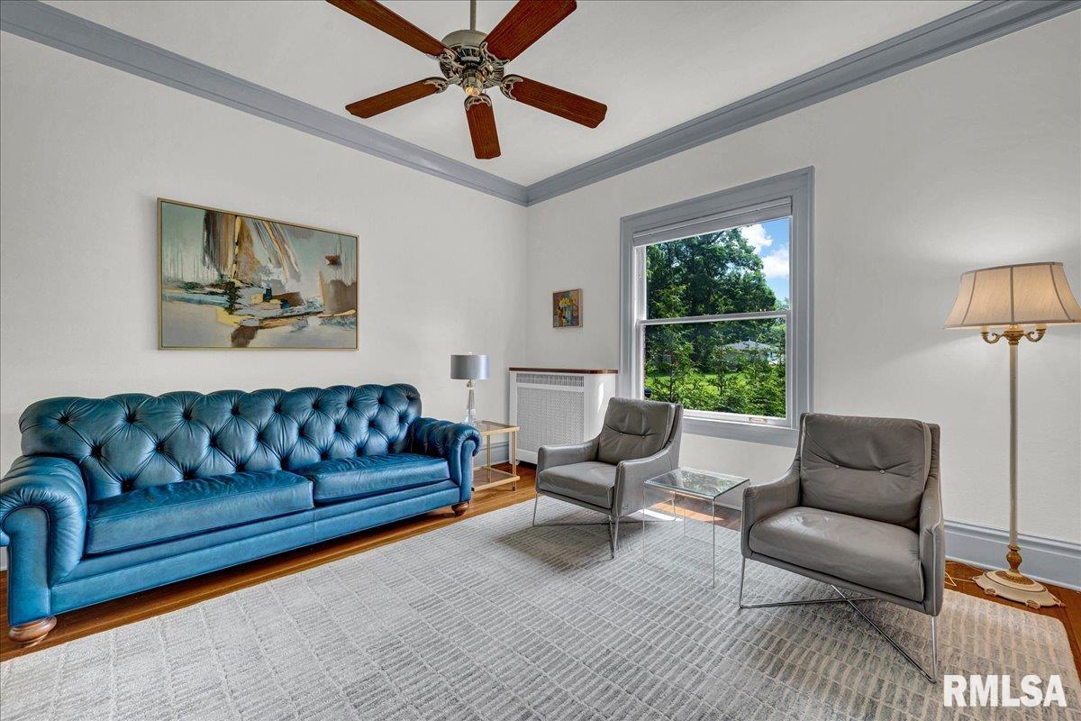 801 WASHINGTON Street