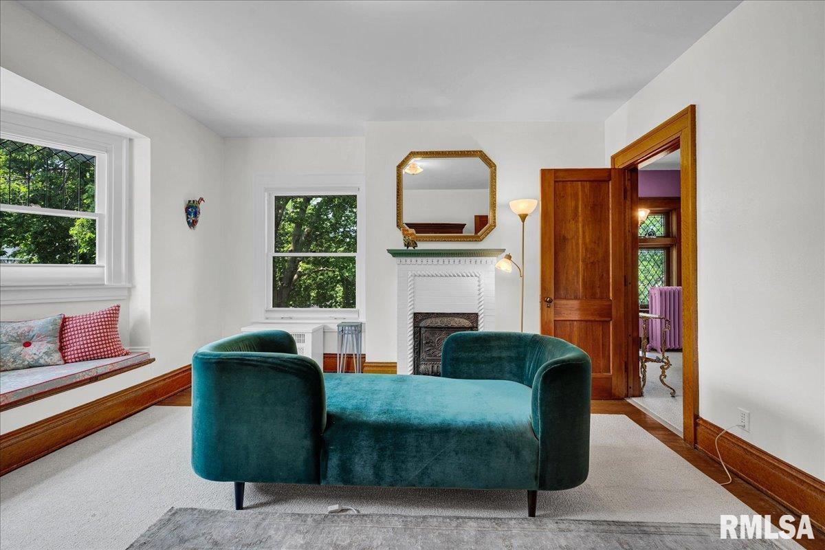 801 WASHINGTON Street