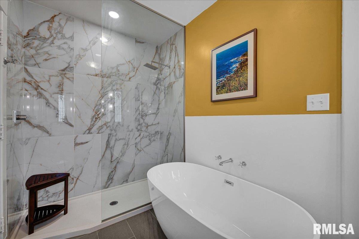 801 WASHINGTON Street