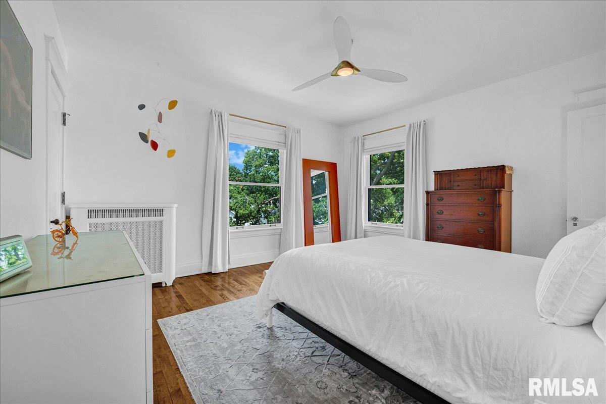 801 WASHINGTON Street