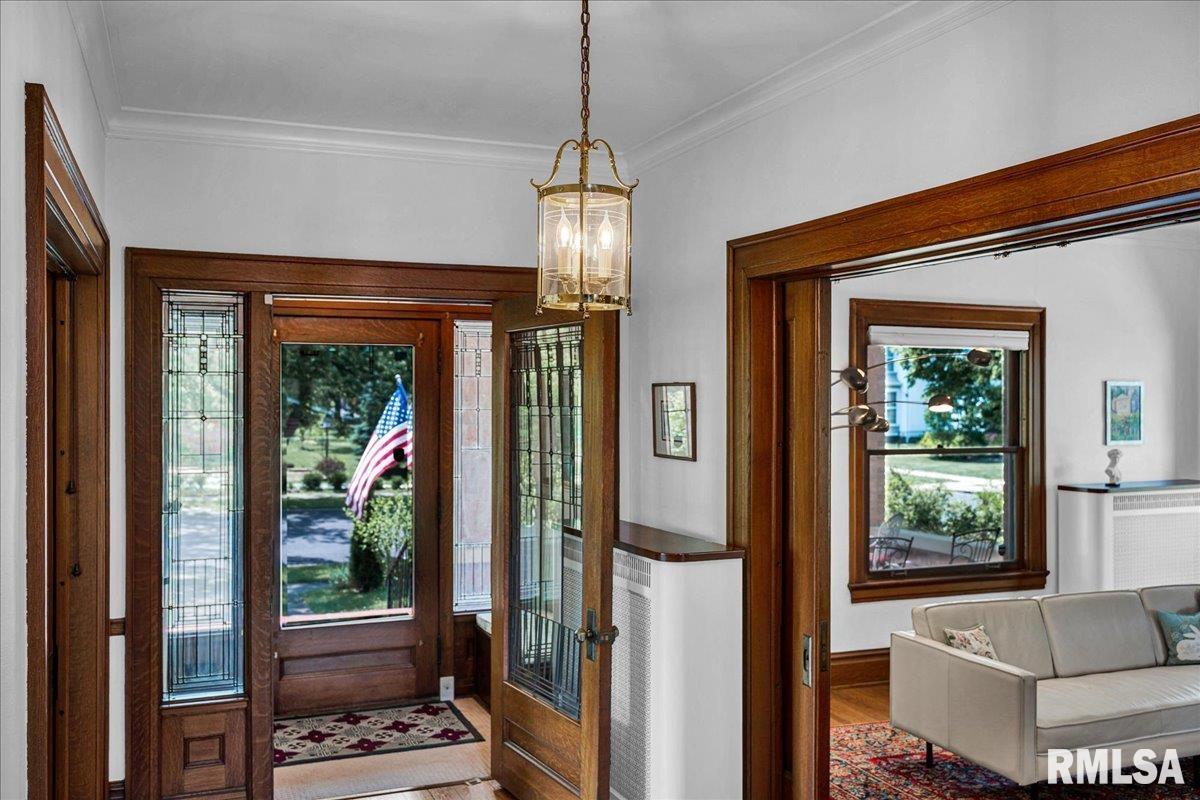 801 WASHINGTON Street