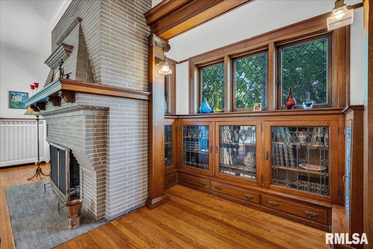 801 WASHINGTON Street