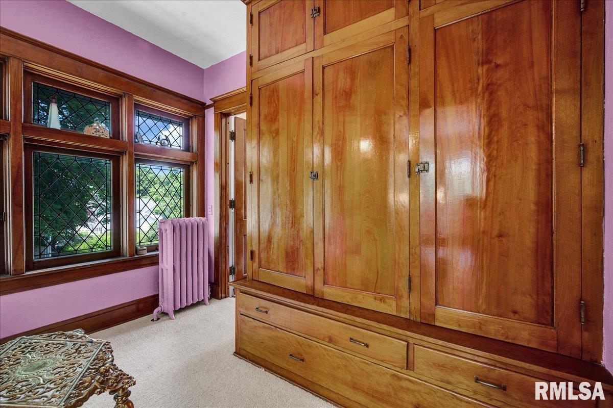 801 WASHINGTON Street