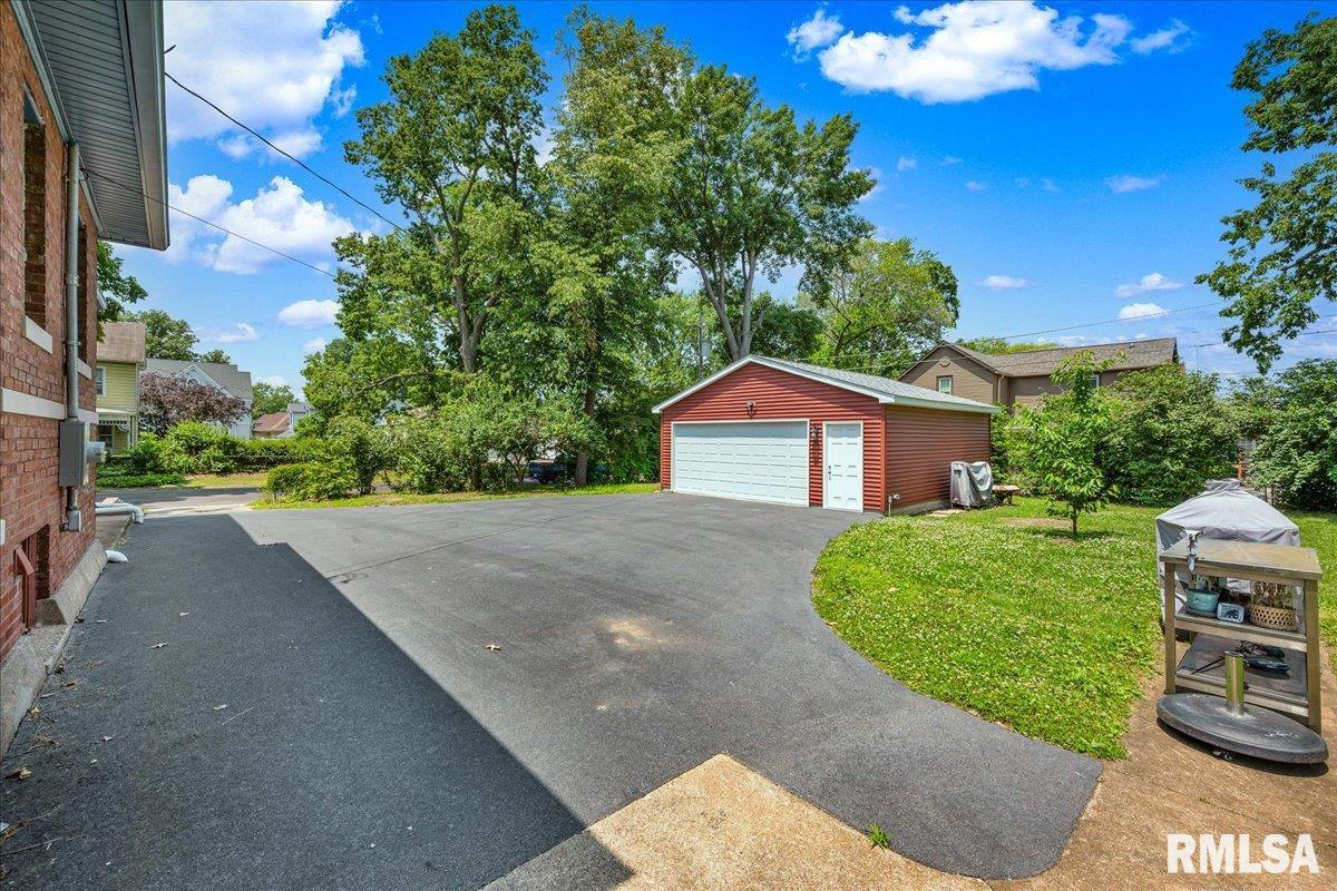 801 WASHINGTON Street