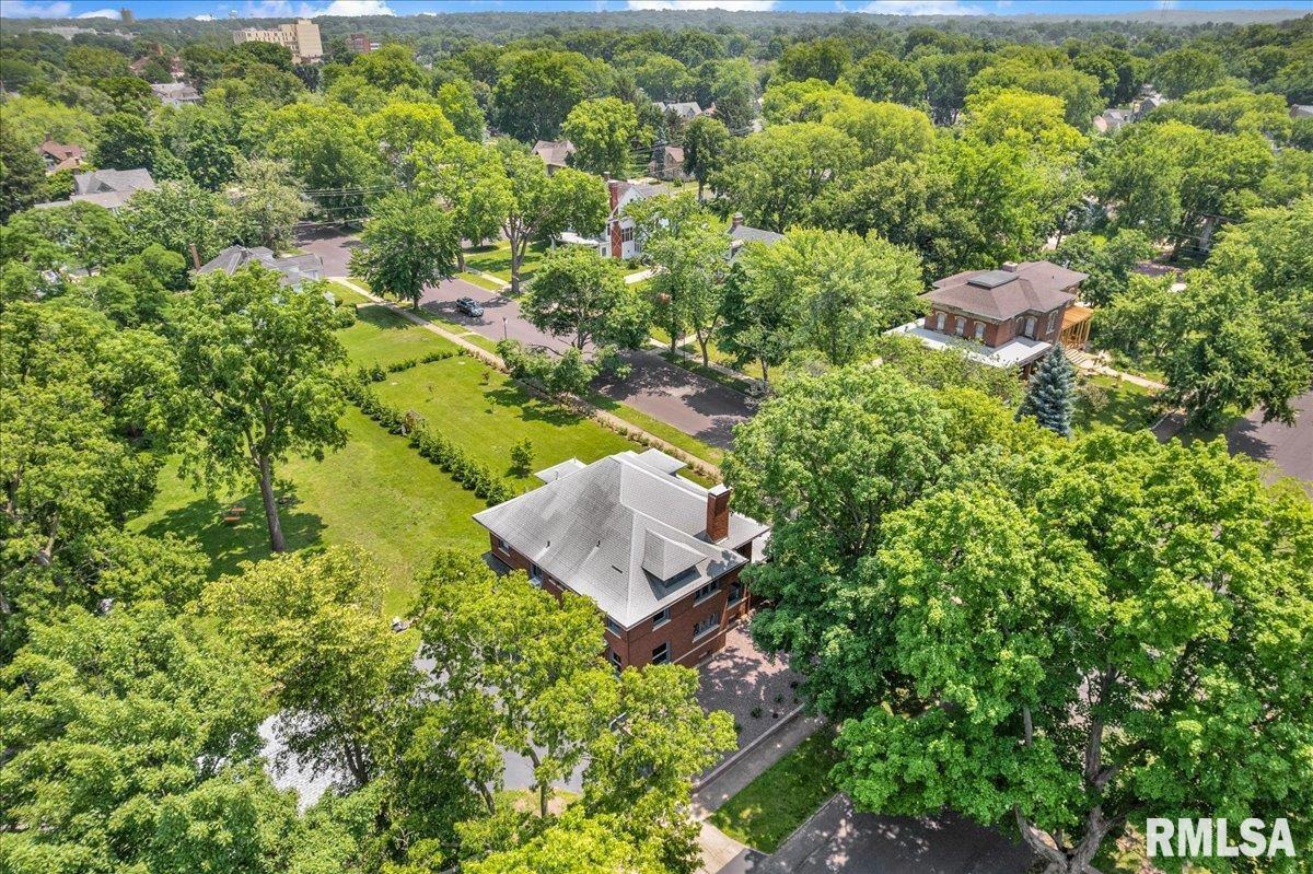 801 WASHINGTON Street