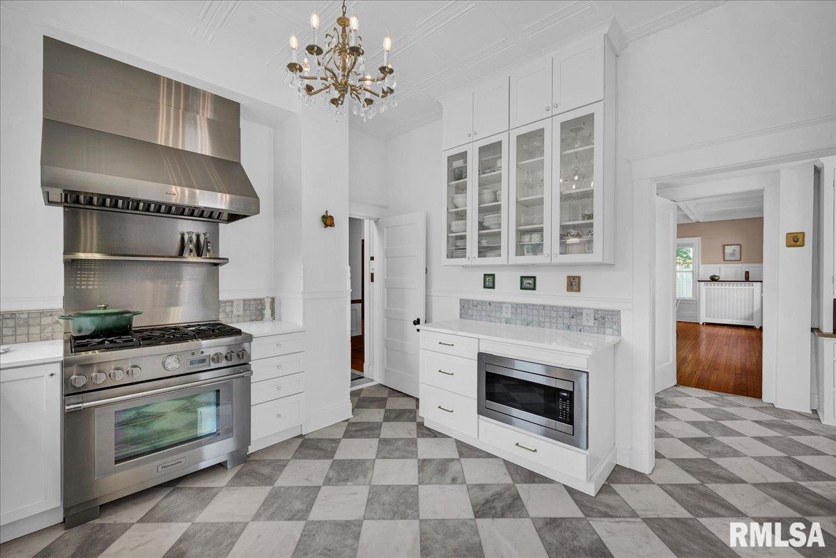 801 WASHINGTON Street