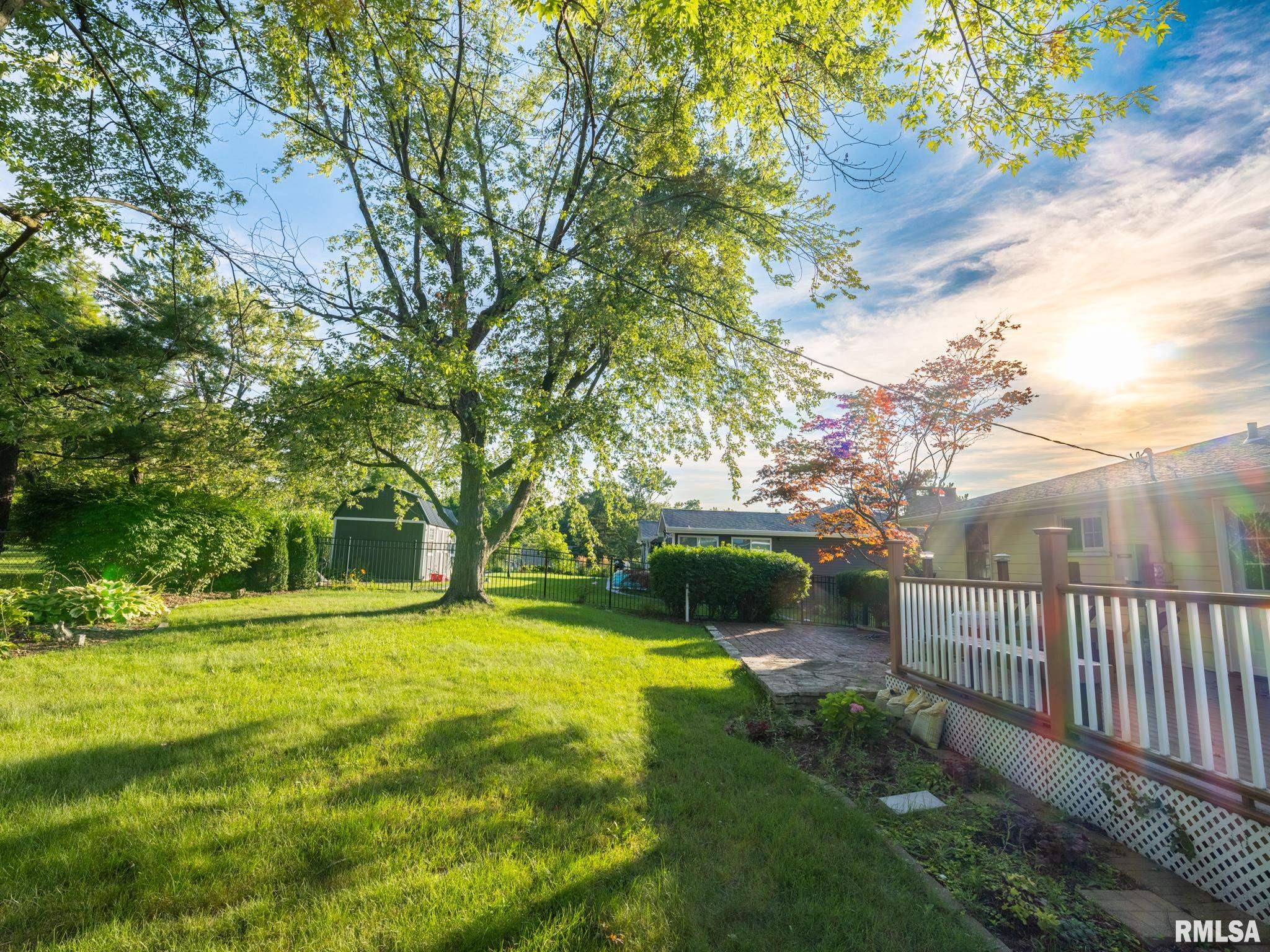 1602 W Lincoln Wood Place