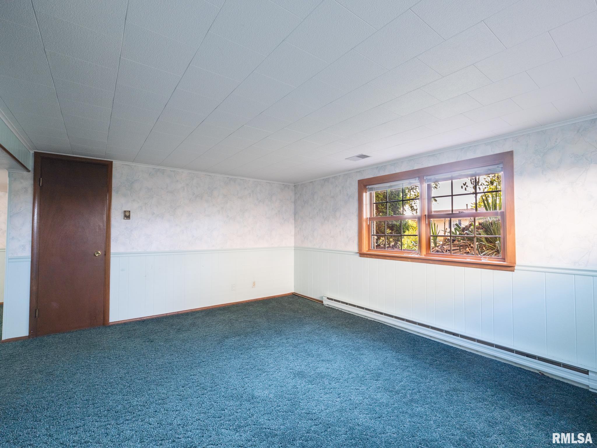 1602 W Lincoln Wood Place