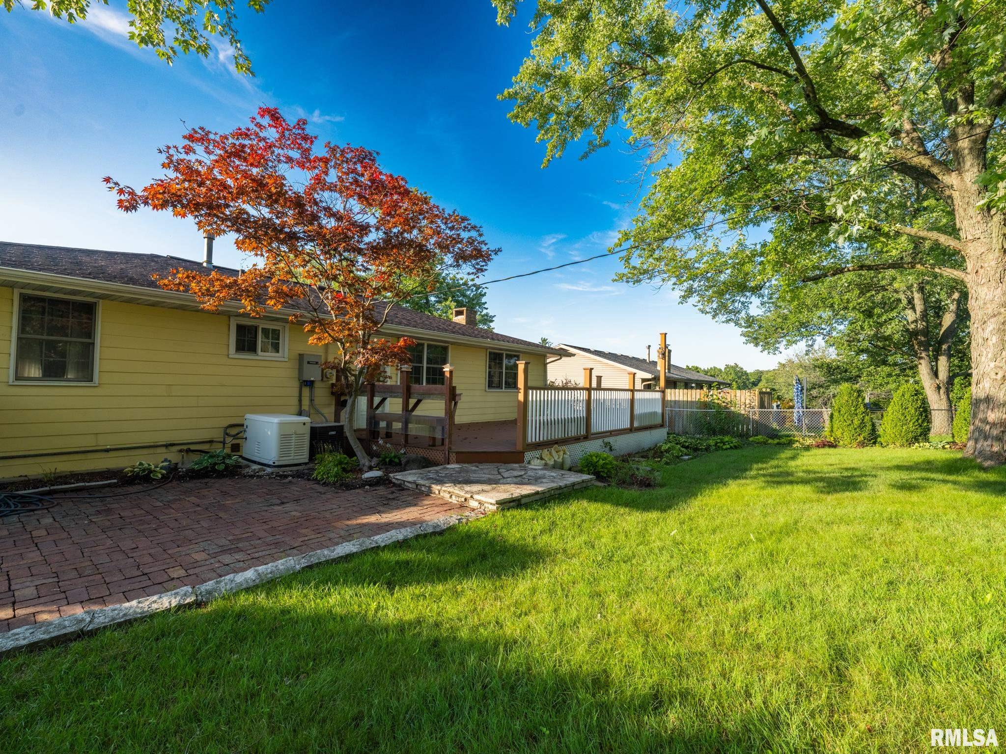 1602 W Lincoln Wood Place