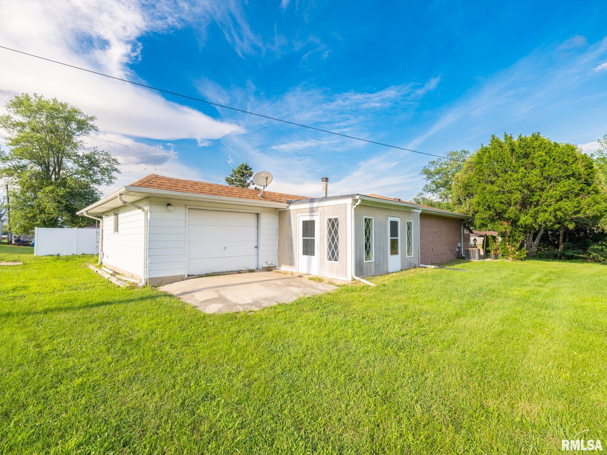 101 PATRICIA Avenue