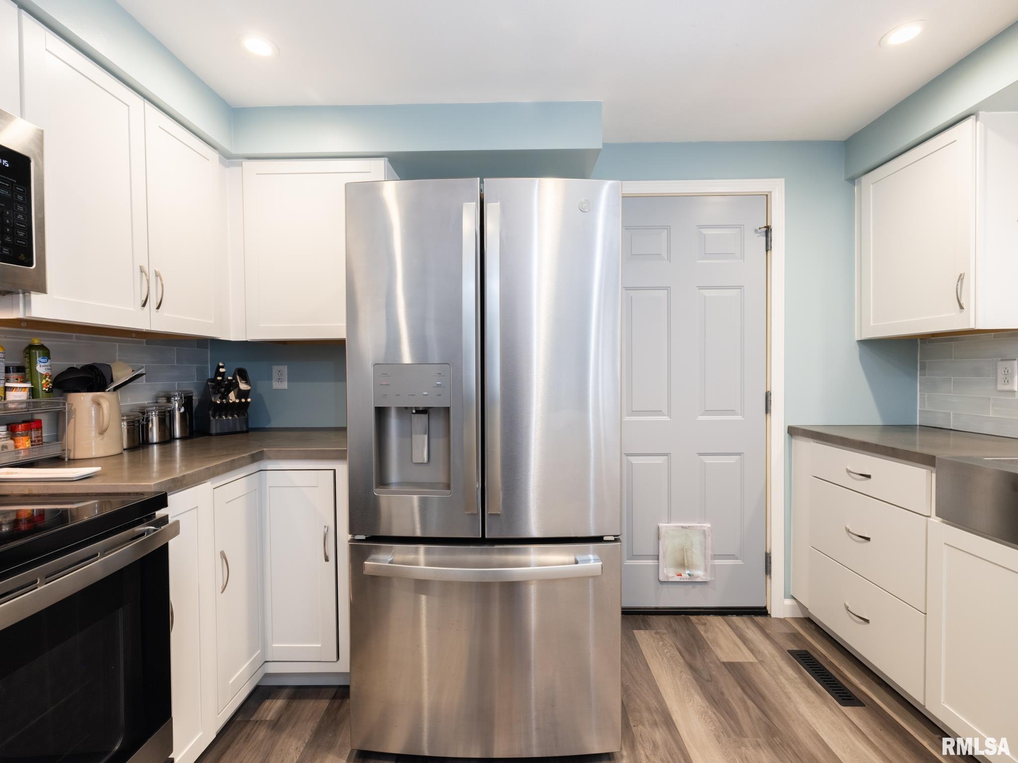 1406 SPRINGFIELD Road