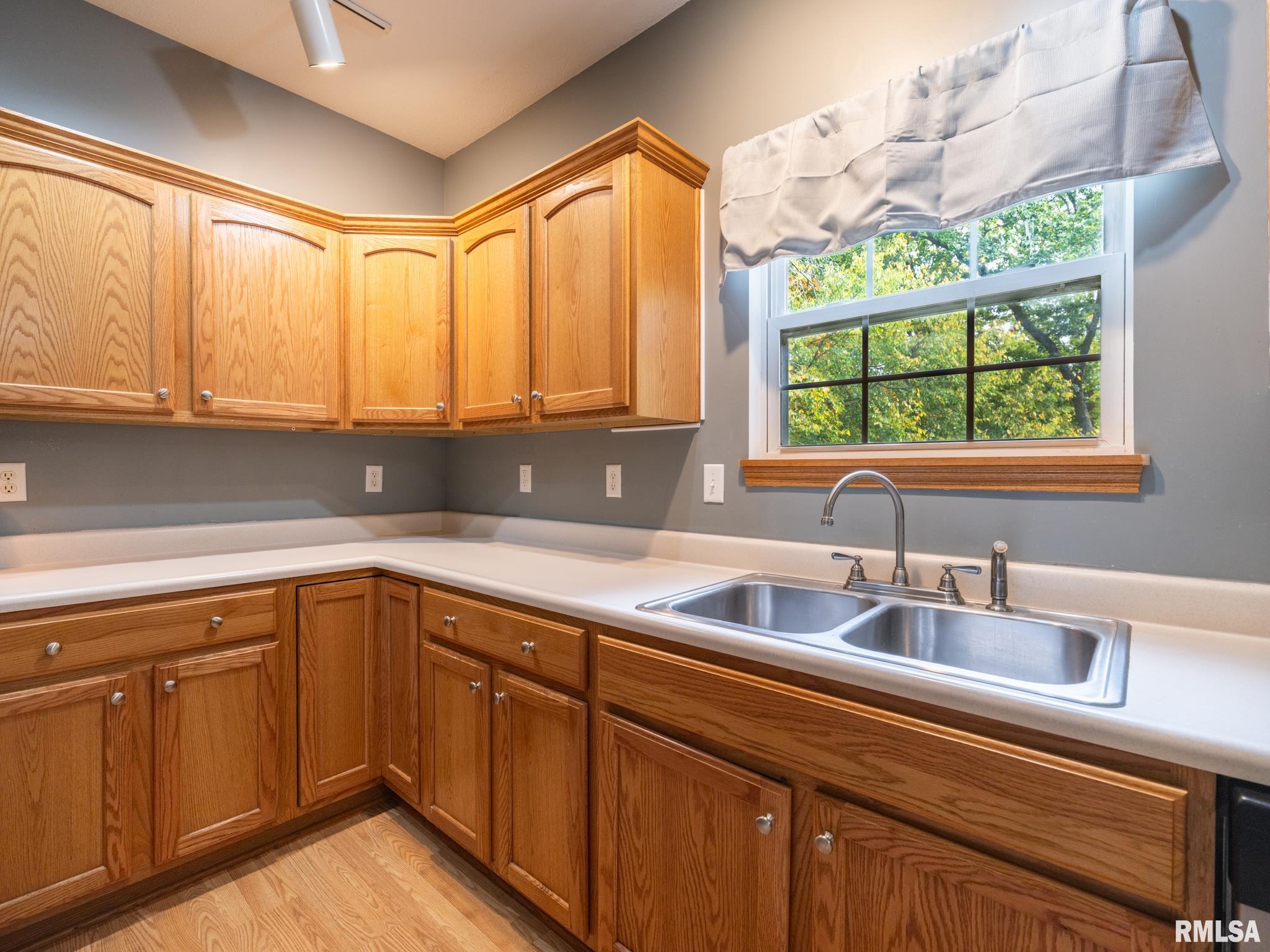 3444 W DORCHESTER Ridge Unit: C