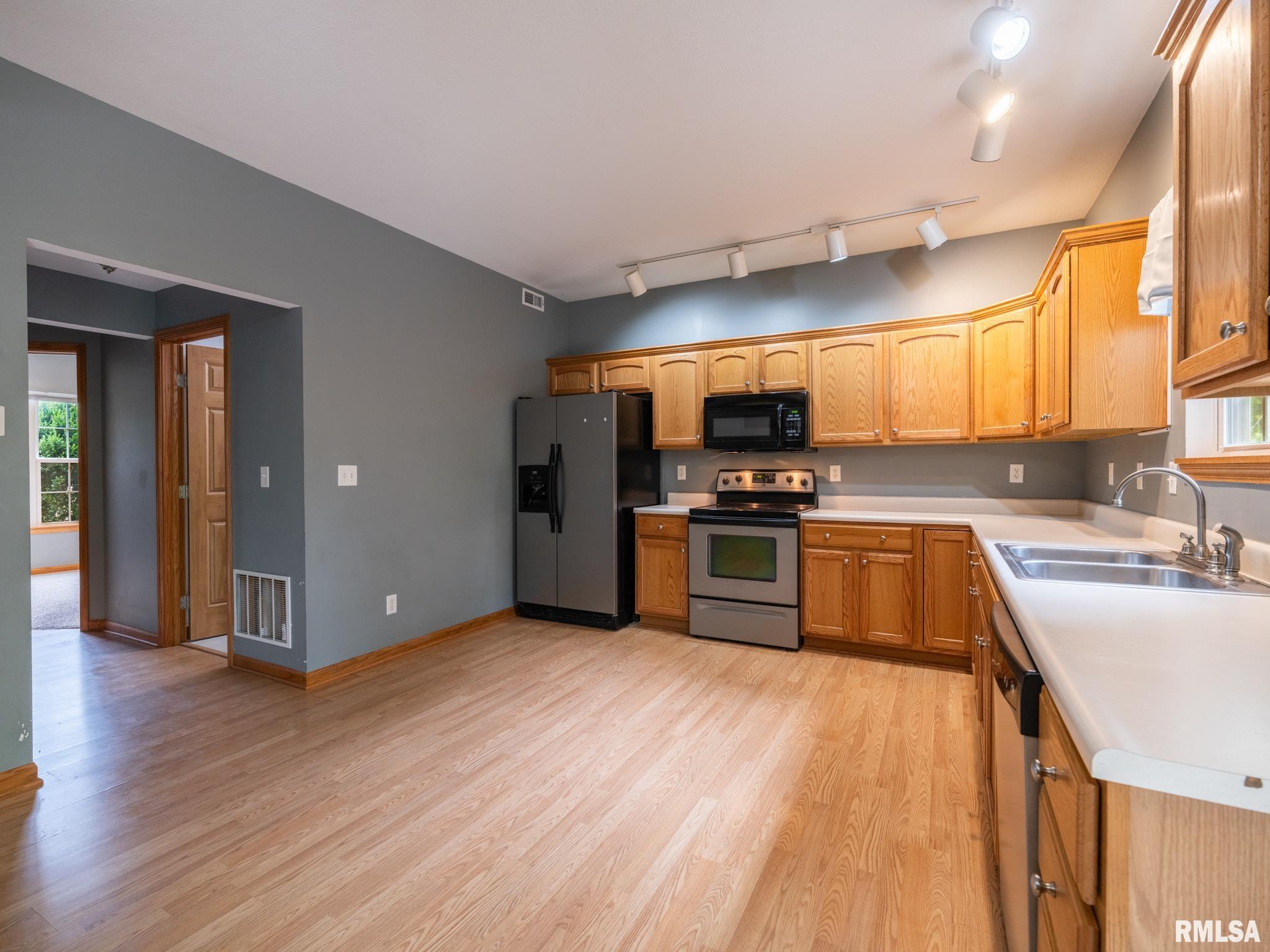 3444 W DORCHESTER Ridge Unit: C