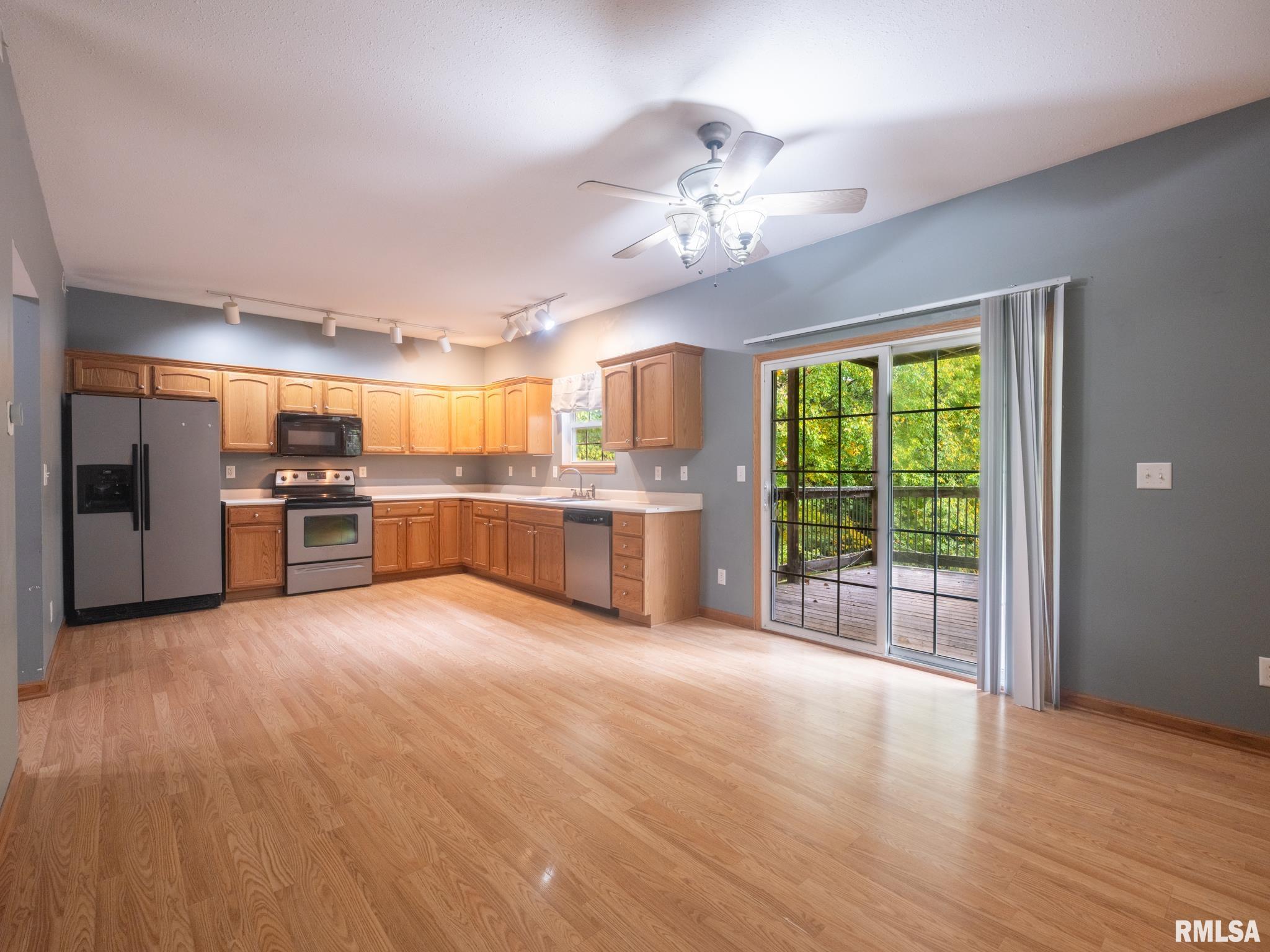 3444 W DORCHESTER Ridge Unit: C