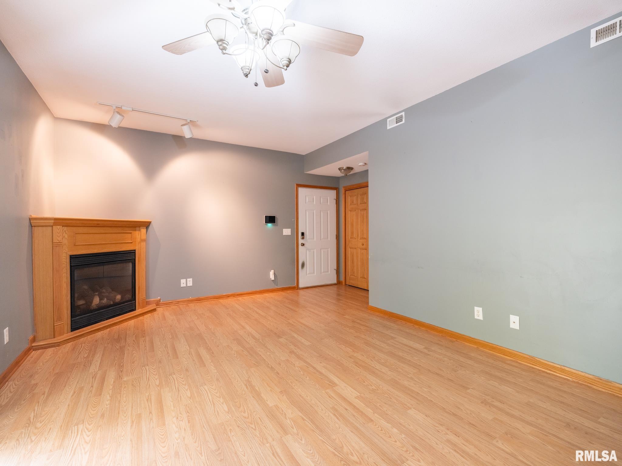 3444 W DORCHESTER Ridge Unit: C