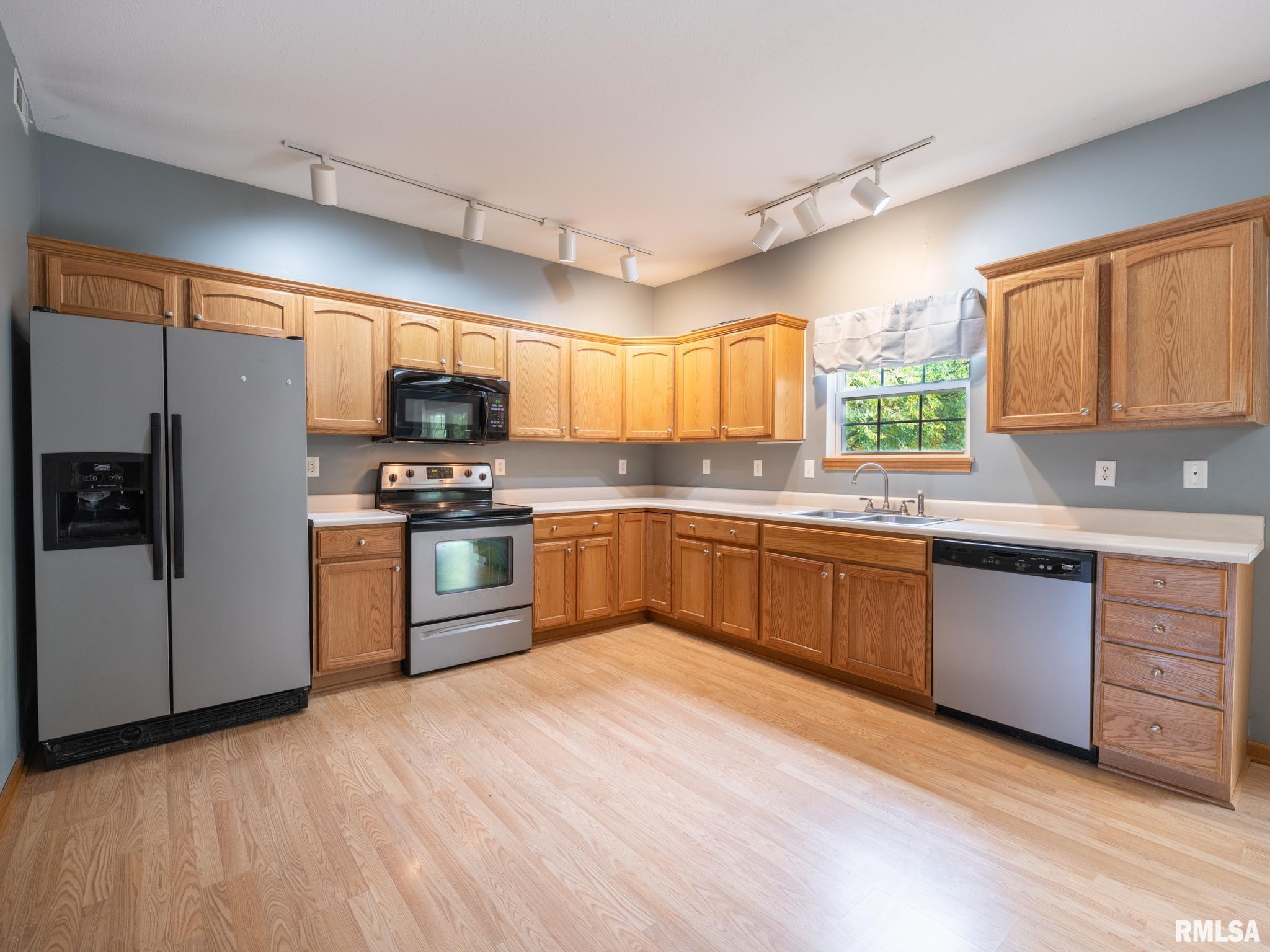3444 W DORCHESTER Ridge Unit: C
