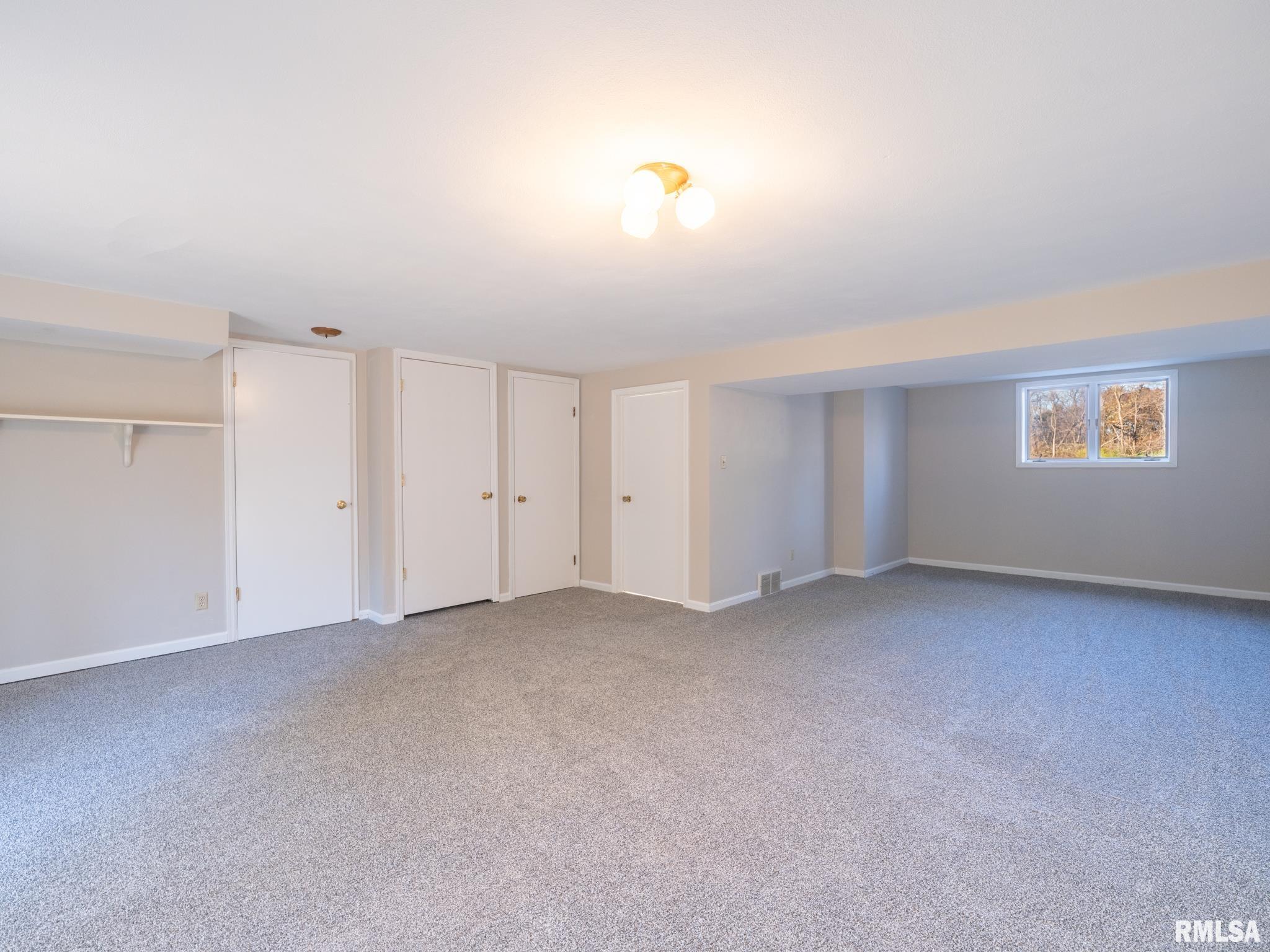 9622 W LANCASTER Road