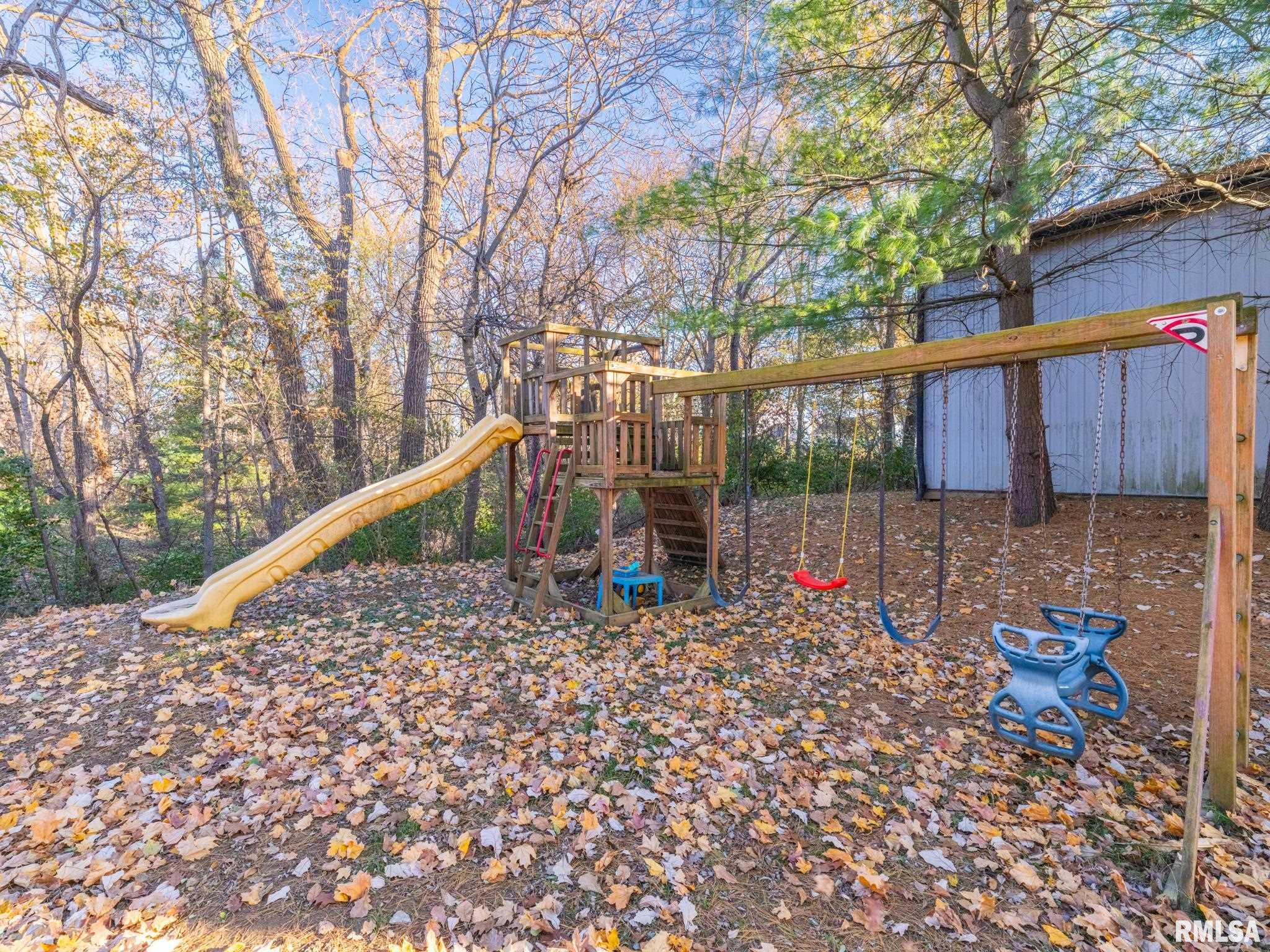 9622 W LANCASTER Road