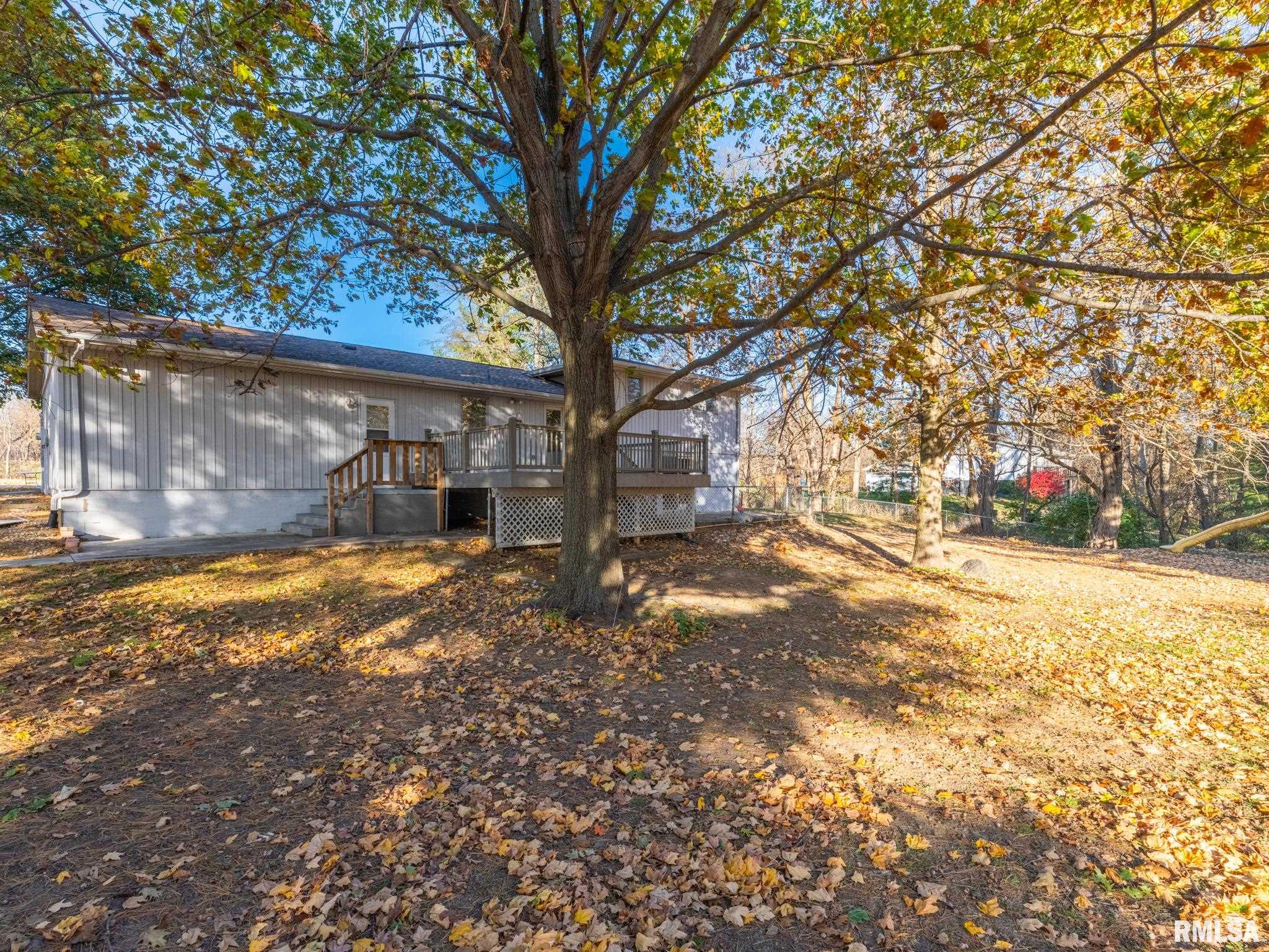 9622 W LANCASTER Road