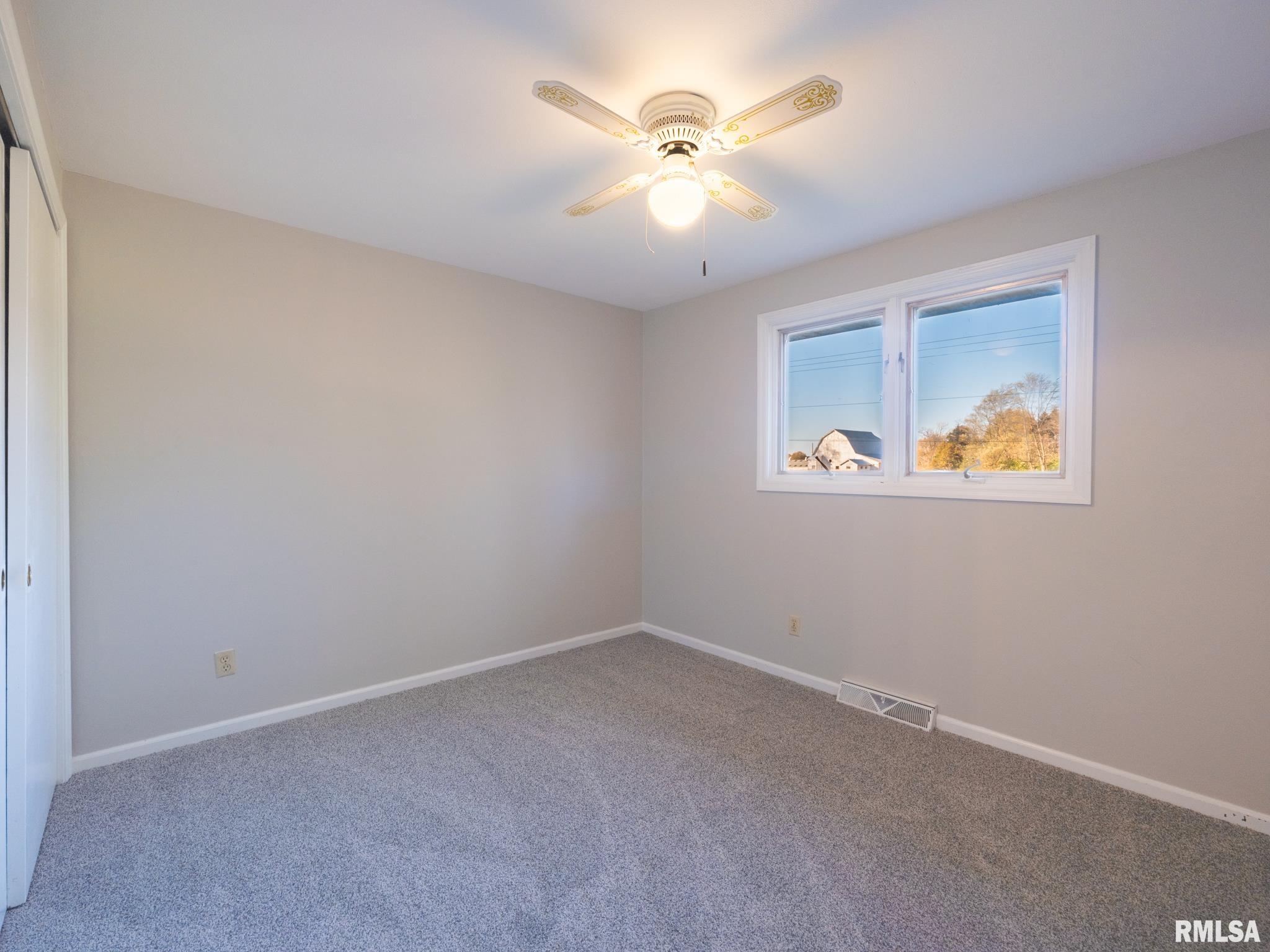 9622 W LANCASTER Road