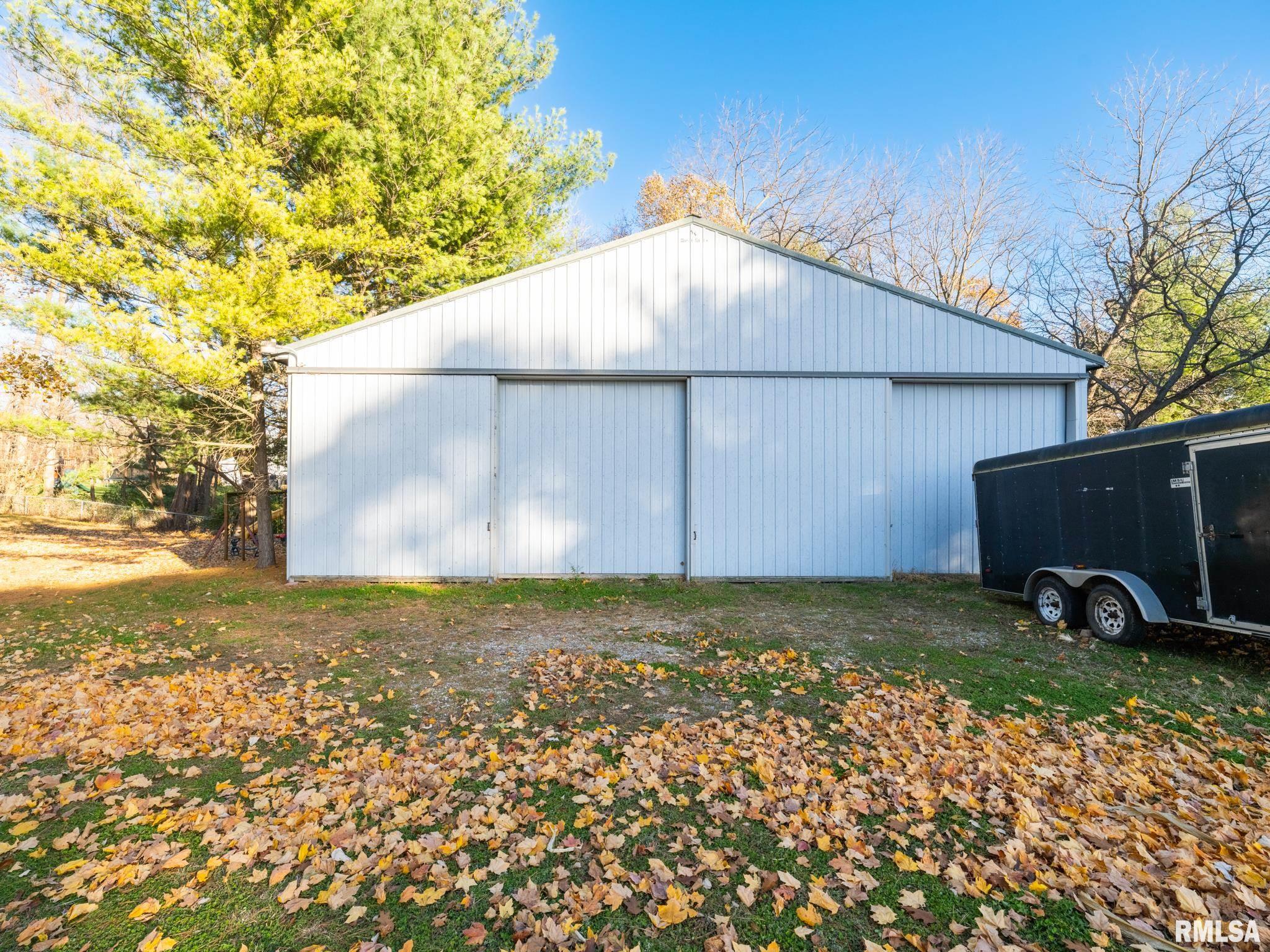 9622 W LANCASTER Road