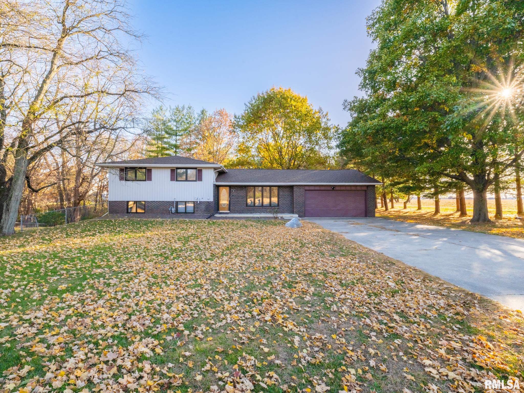 9622 W LANCASTER Road