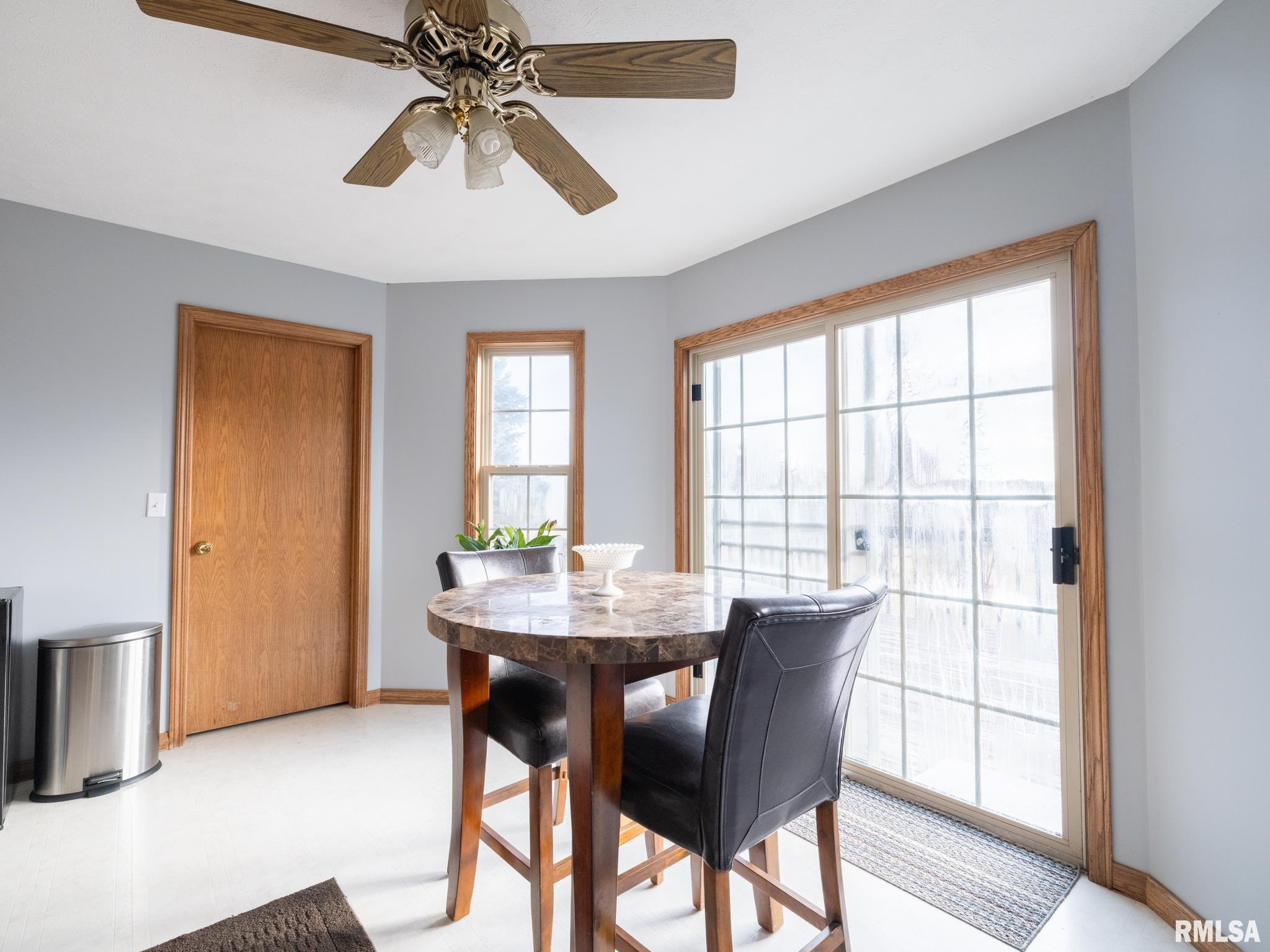 2215 County Road 600 N Road