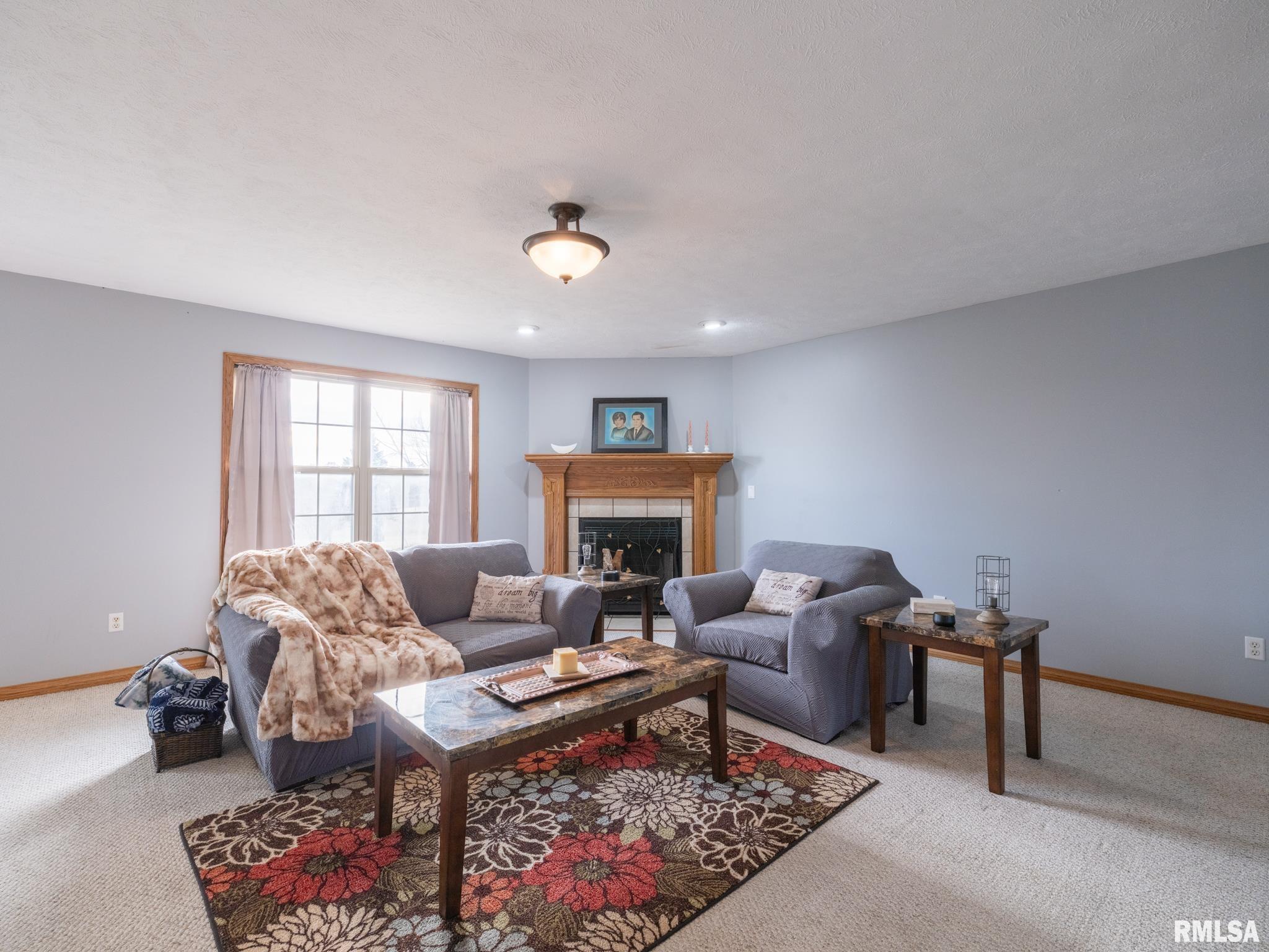 2215 County Road 600 N Road