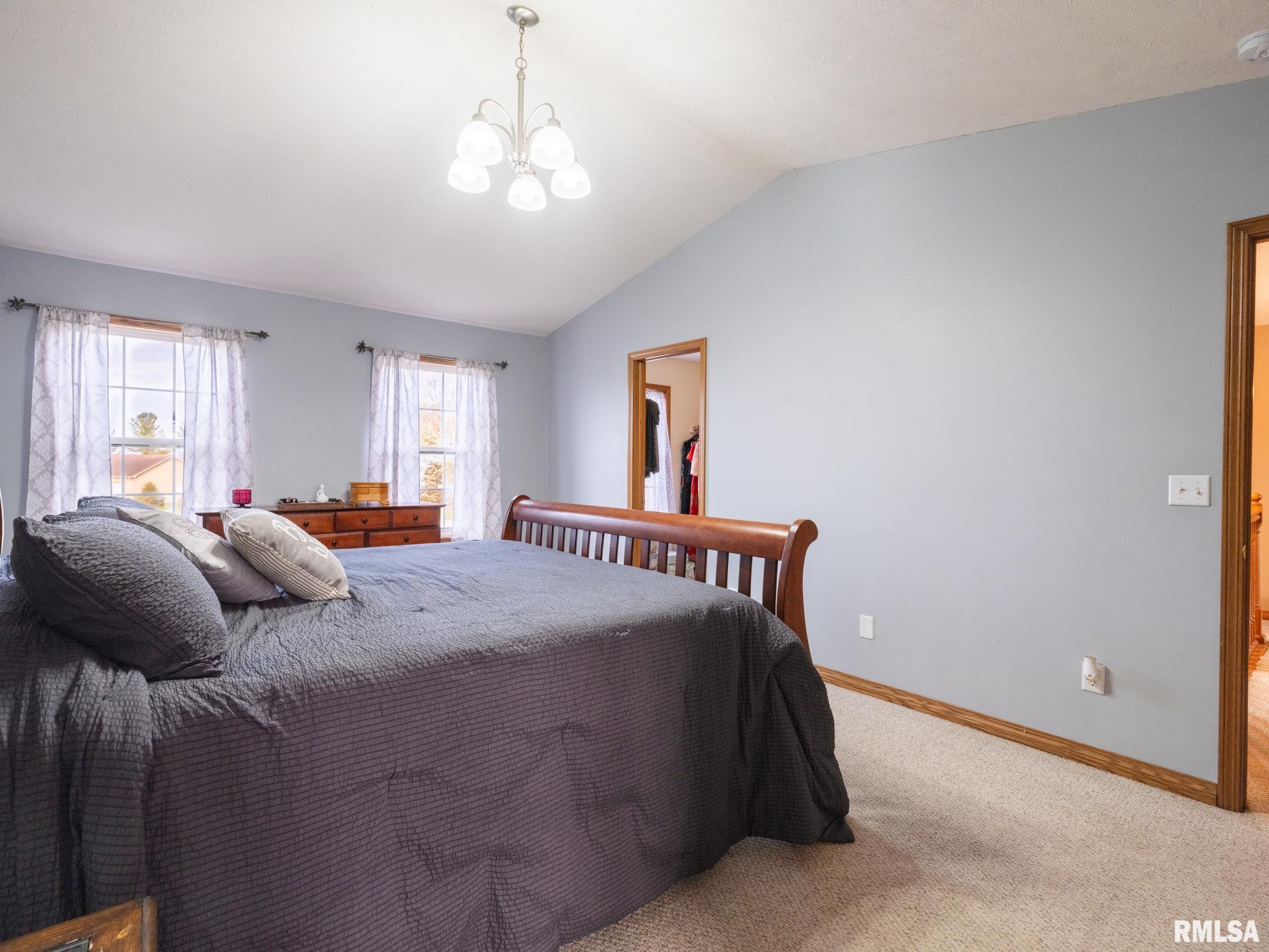 2215 County Road 600 N Road