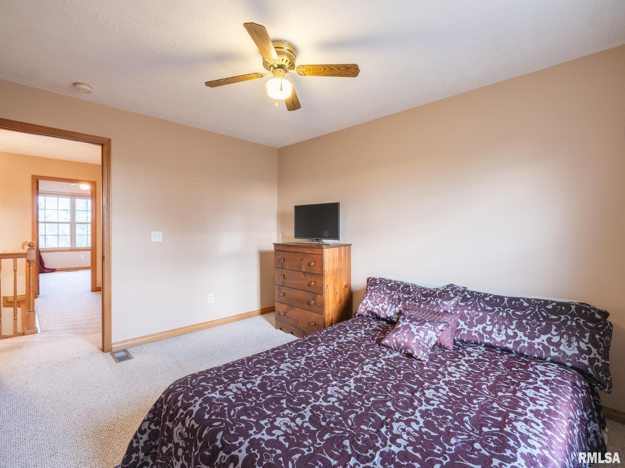 2215 County Road 600 N Road