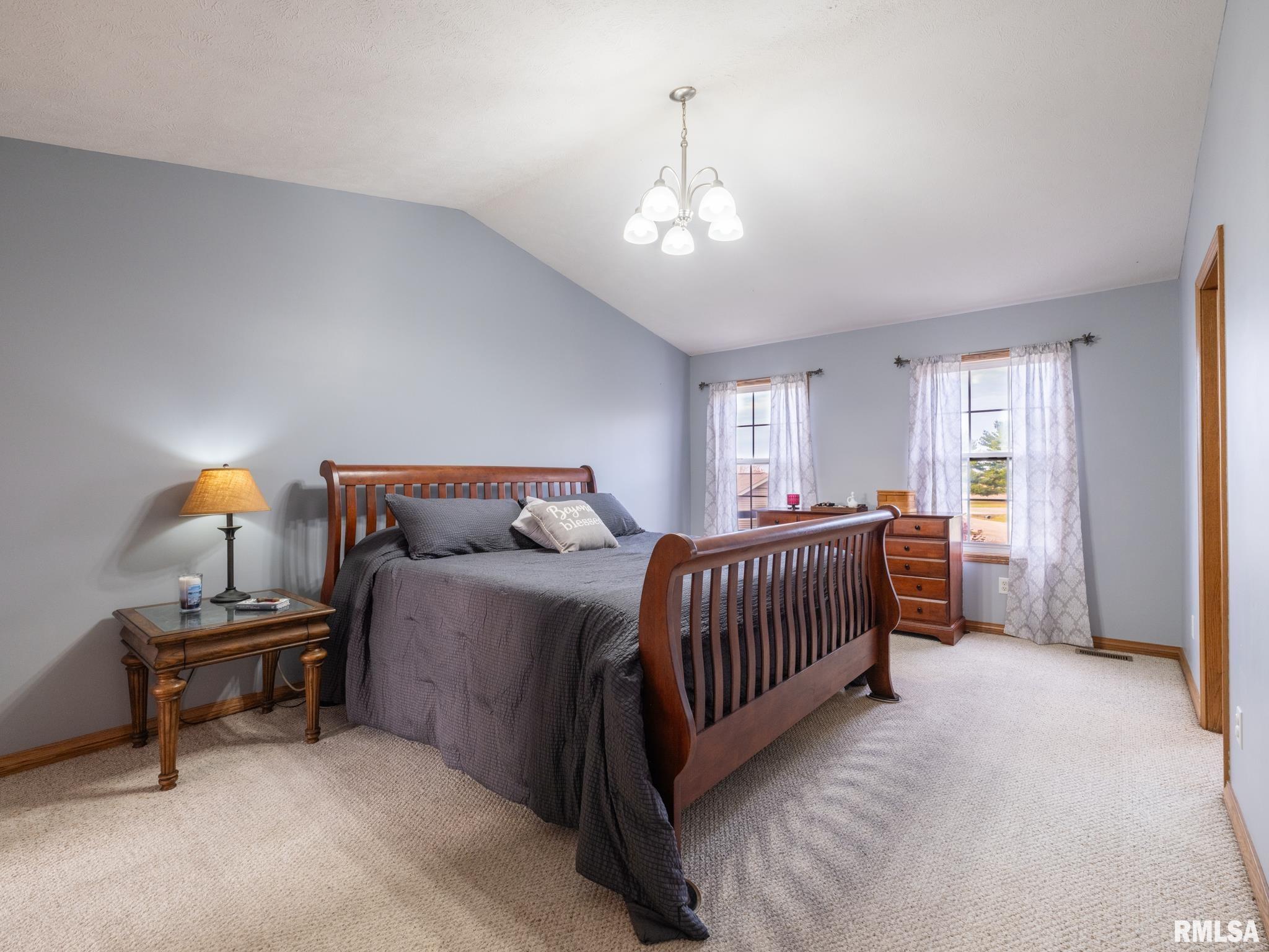 2215 County Road 600 N Road