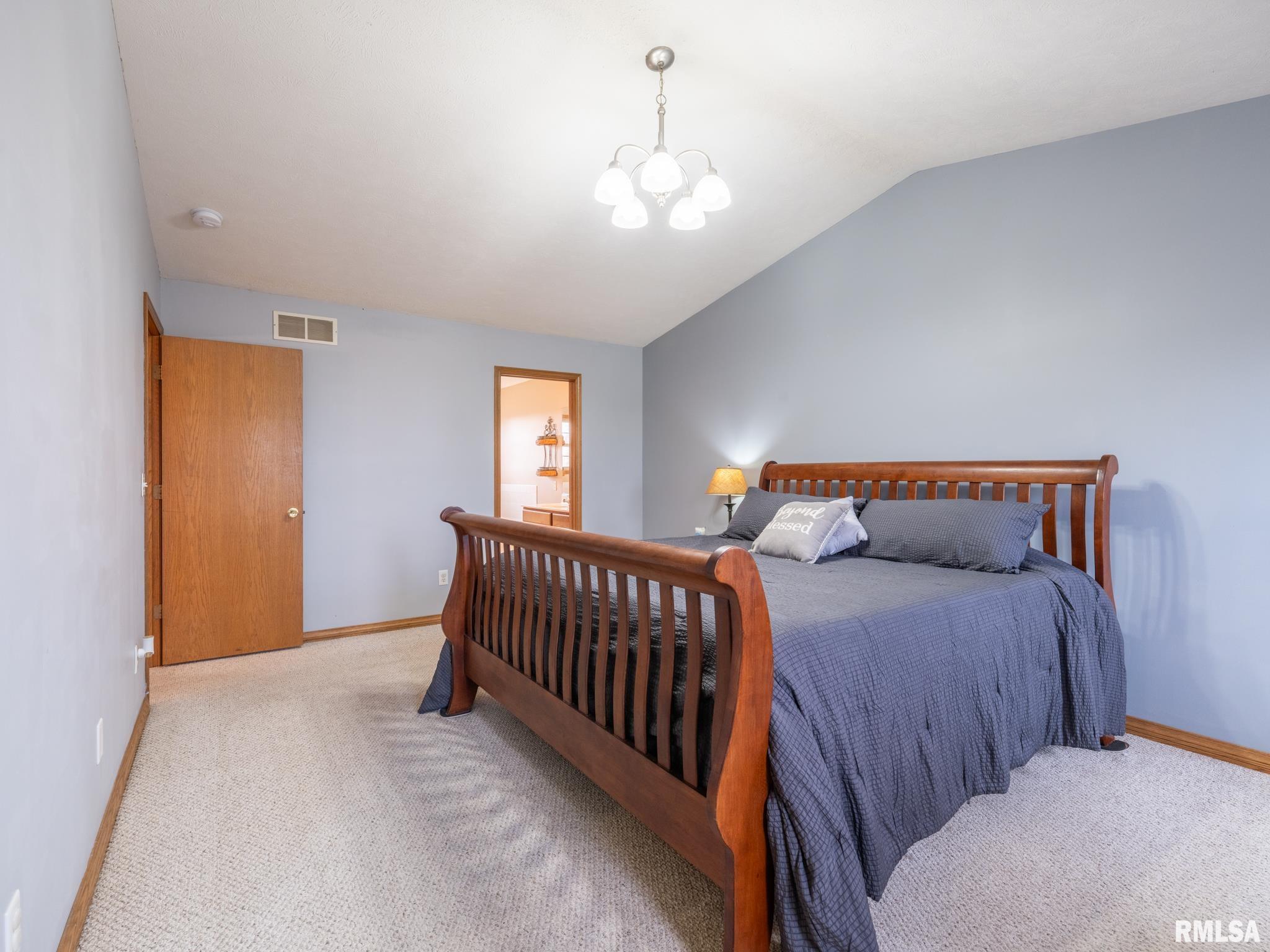 2215 County Road 600 N Road