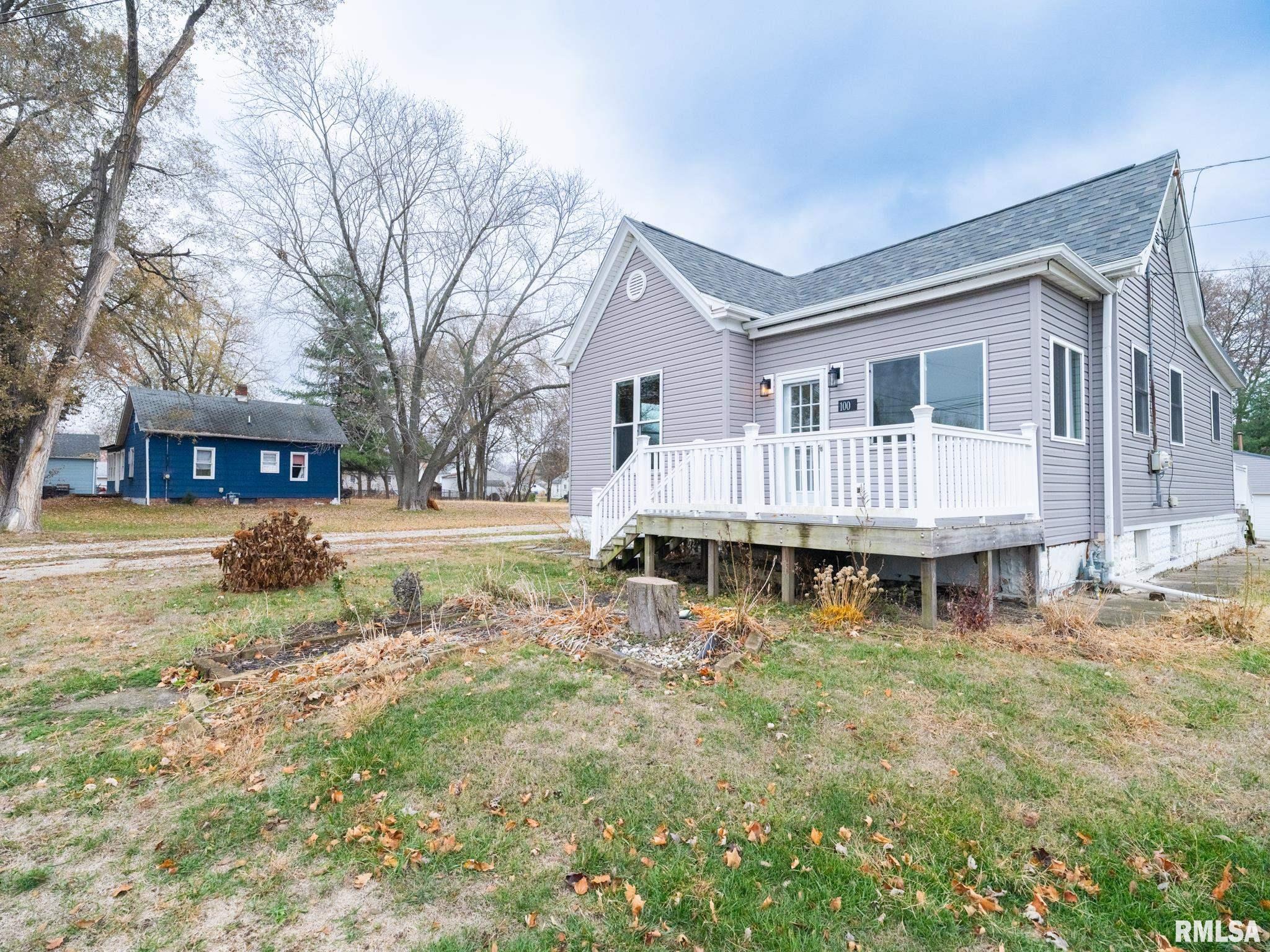 100 S SANDERSON Avenue