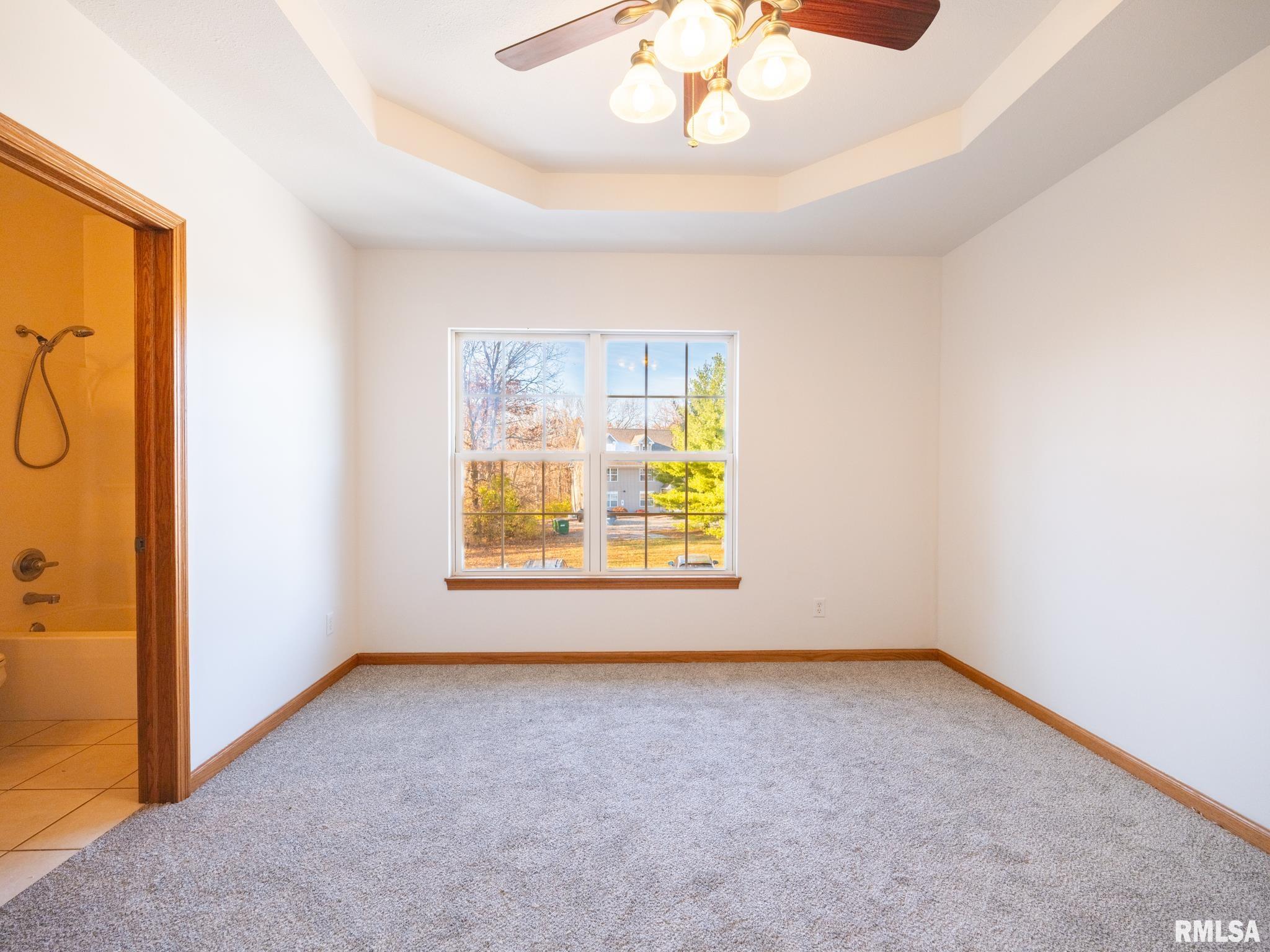 3444 W DORCHESTER Ridge Unit: F