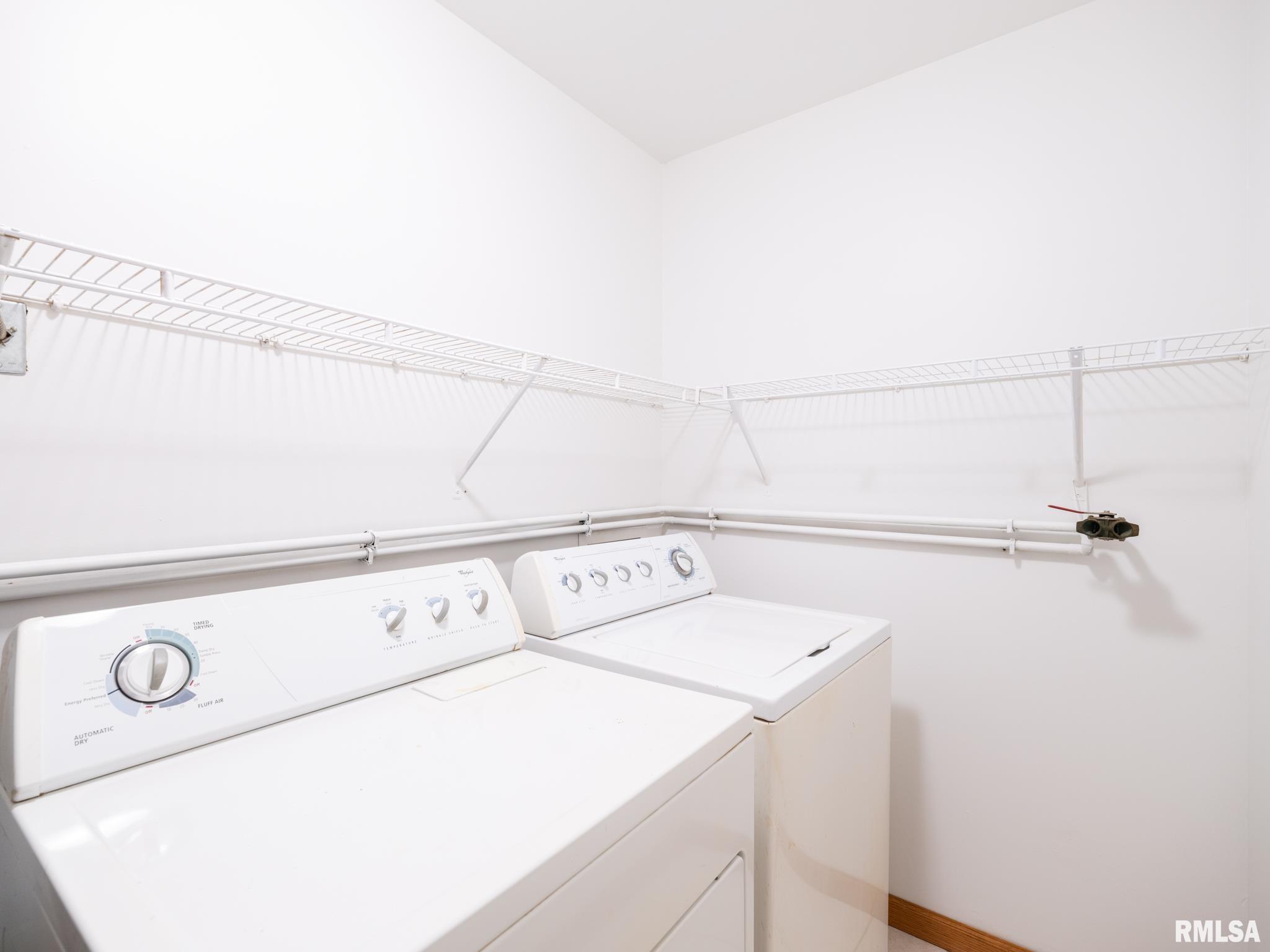 3444 W DORCHESTER Ridge Unit: F