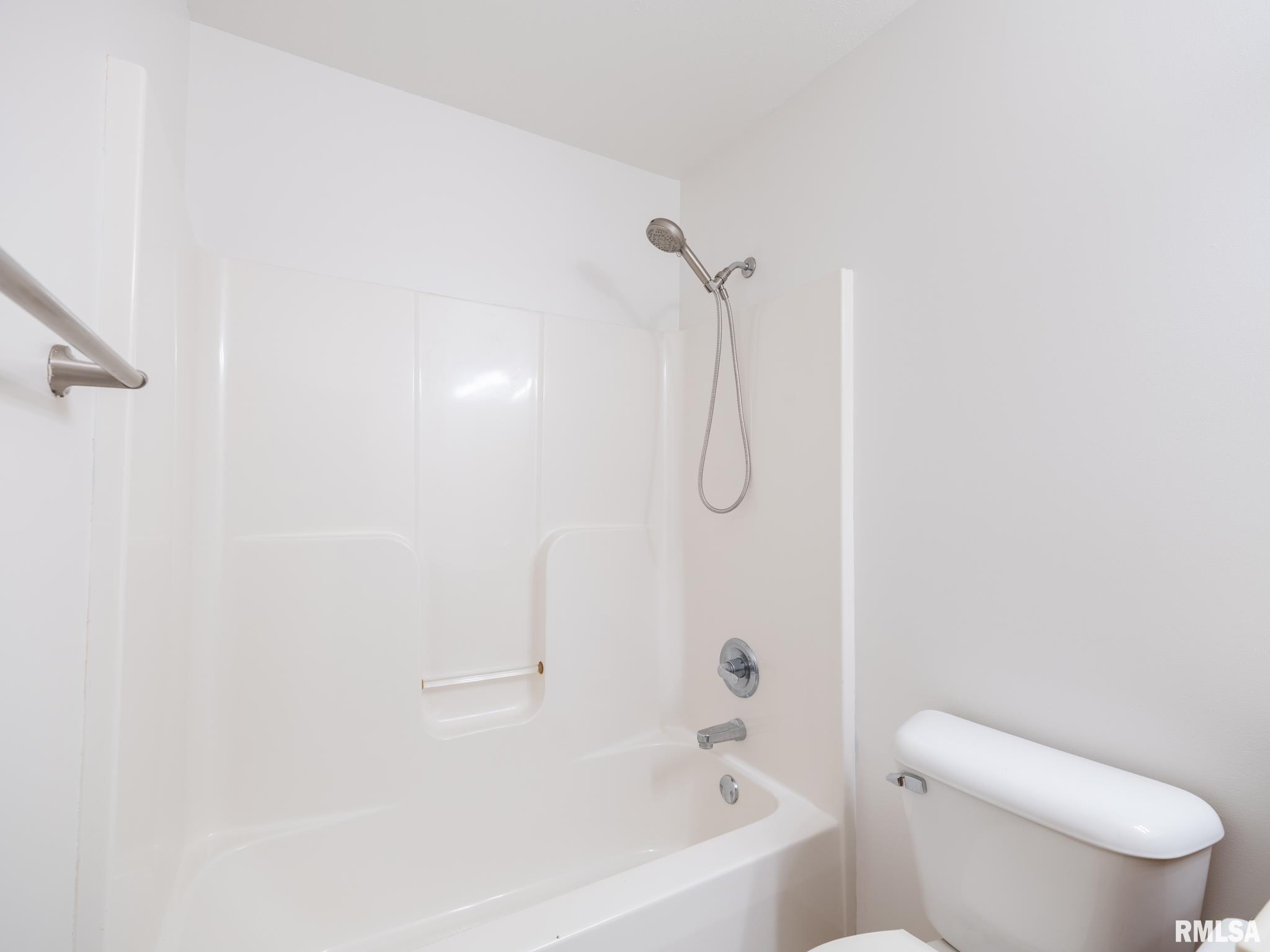 3444 W DORCHESTER Ridge Unit: F