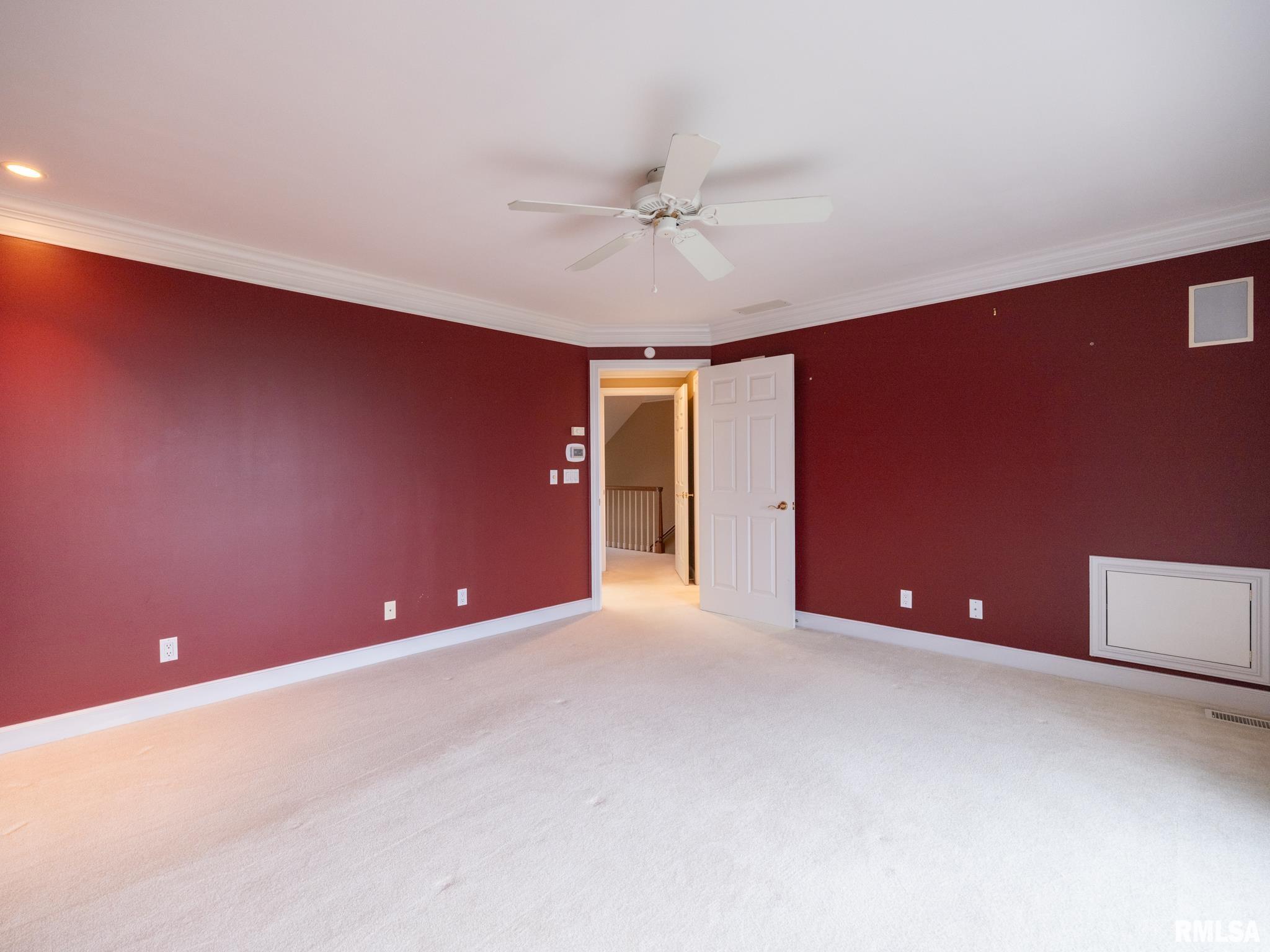 414 HARBOR POINTE Drive