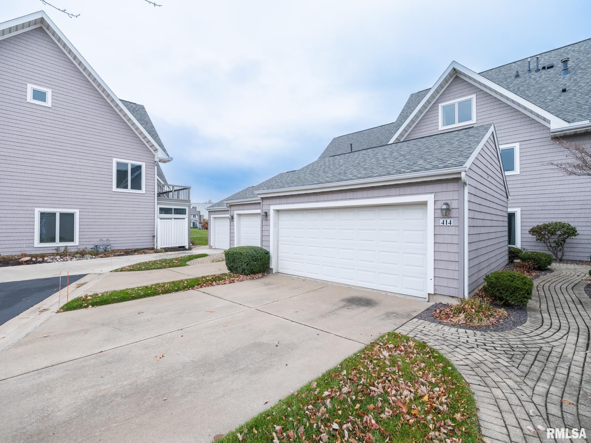 414 HARBOR POINTE Drive