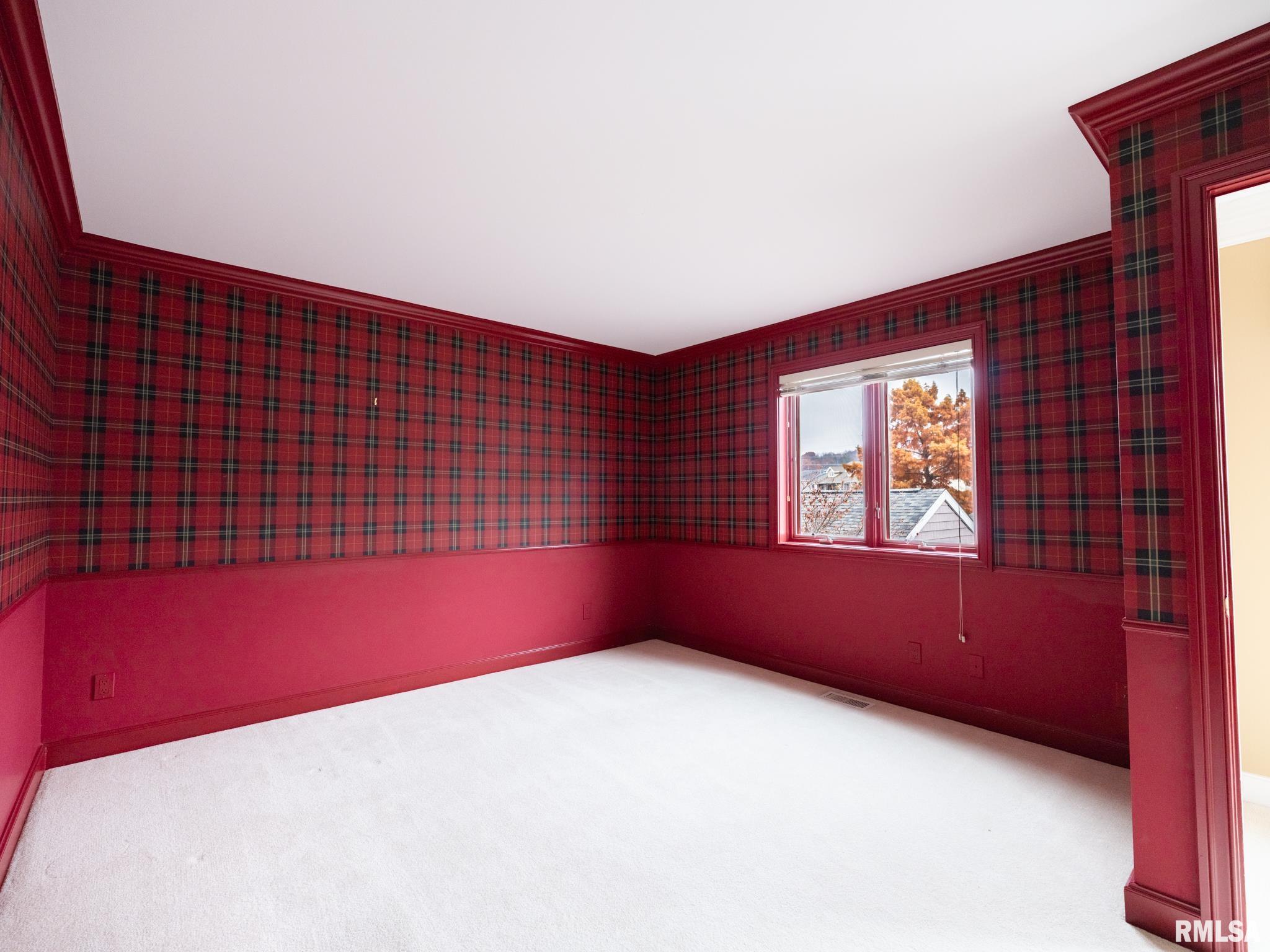 414 HARBOR POINTE Drive