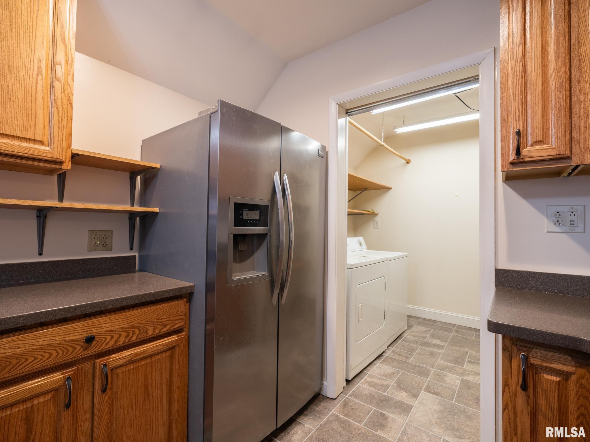 1704 E TERRACE VIEW Lane