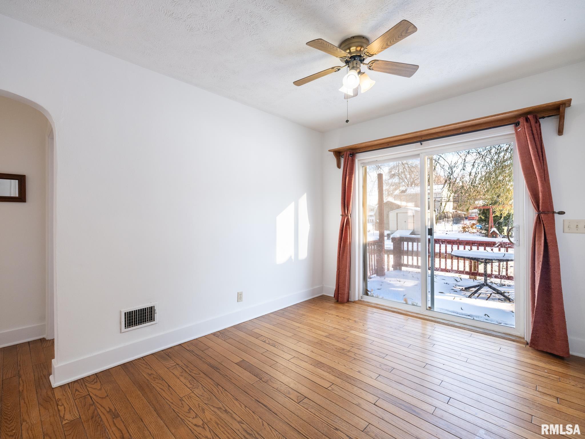 1704 E TERRACE VIEW Lane